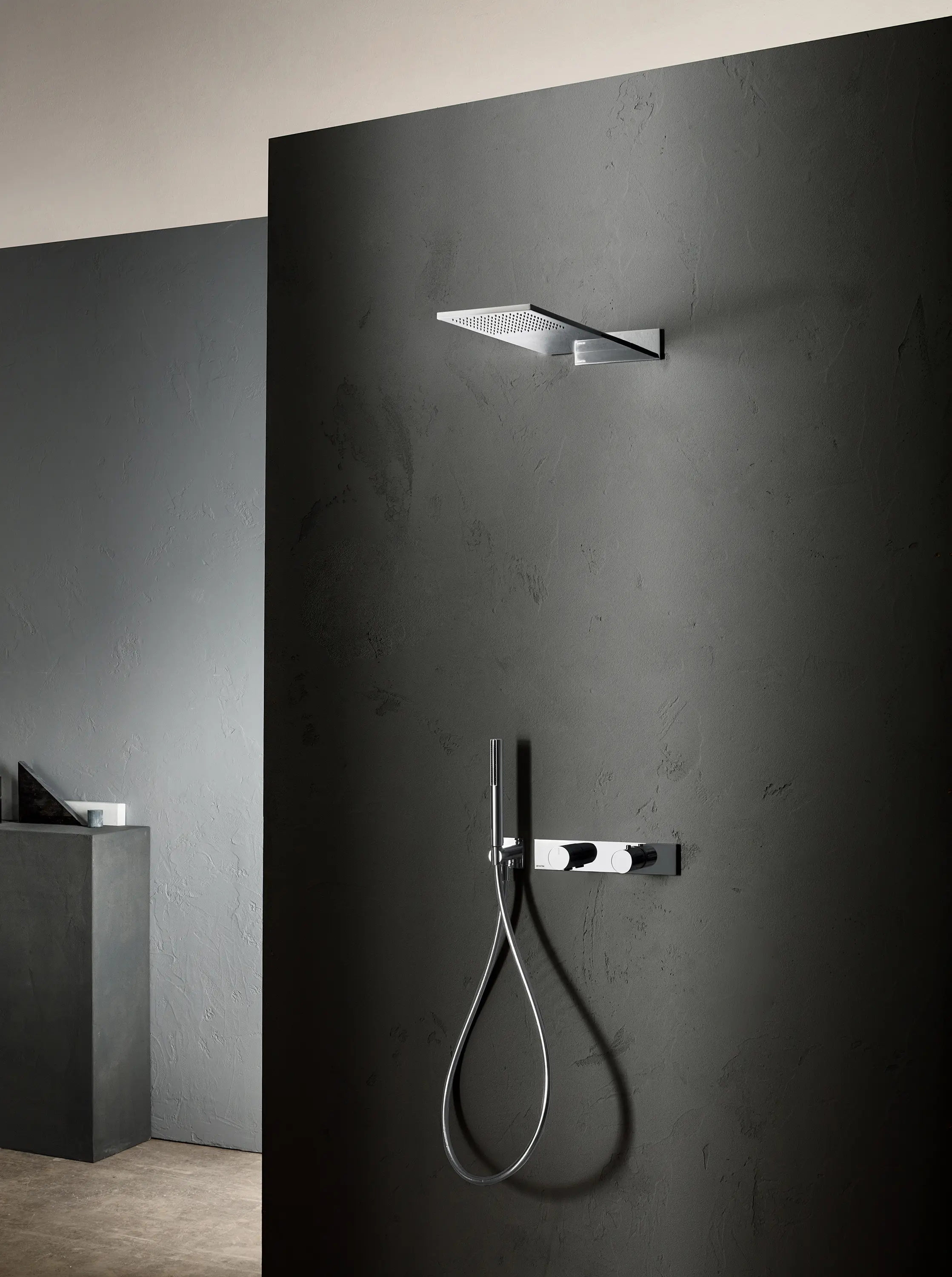 Fantini - Milano | Rain showerhead - 3/4'' built-in thermostatic shower mixer - Shower set