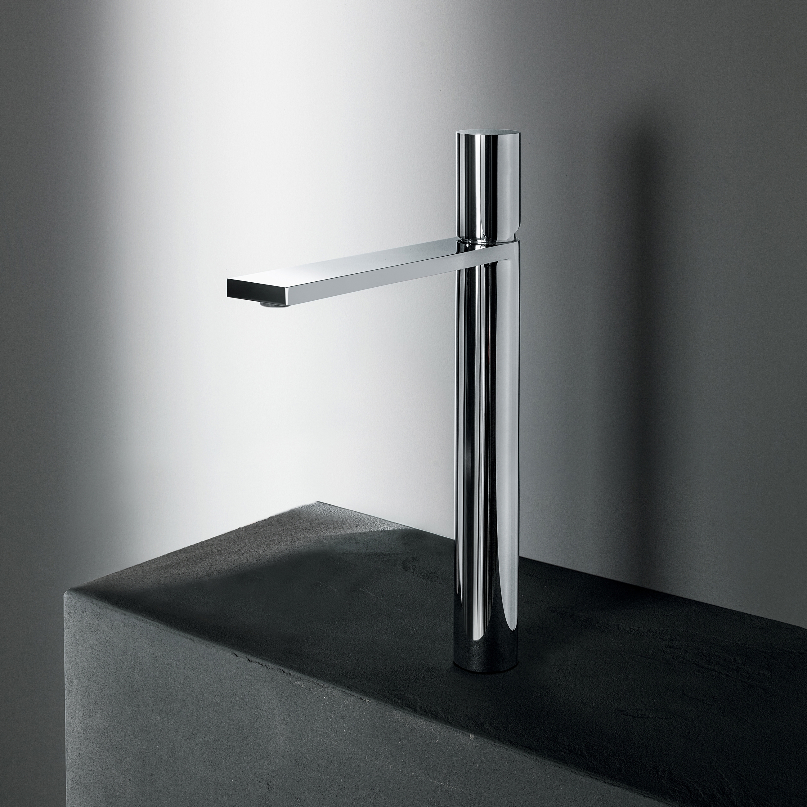 Vertoon produk Milano | Single-hole high washbasin mixer van vervaardiger Fantini