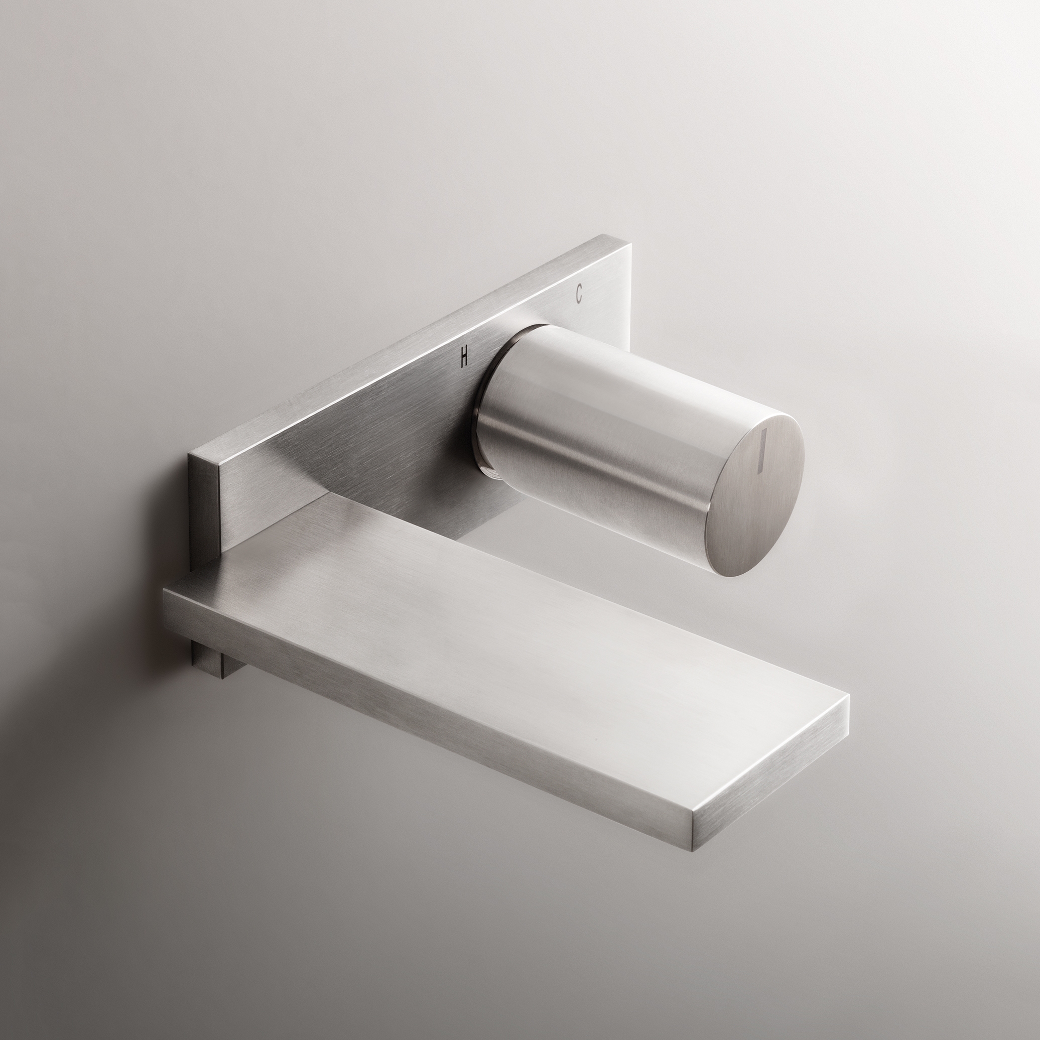 Afficher le produit Milano | Mitigeur lavabo mural du fabricant Fantini
