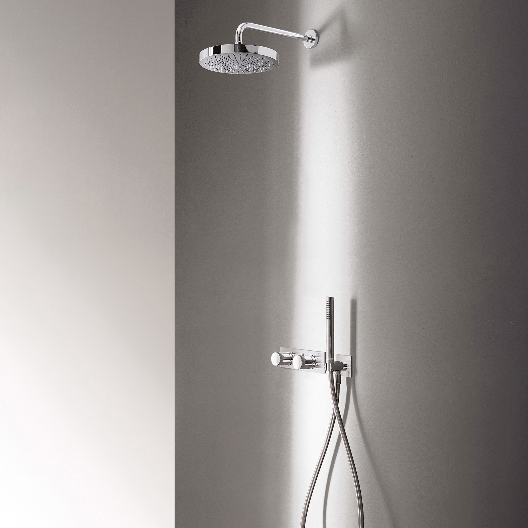 Afficher le produit Nice | Mitigeur douche à encastrer, Combiné de douche, Pomme de douche jet pluie, Bras de douche du fabricant Fantini