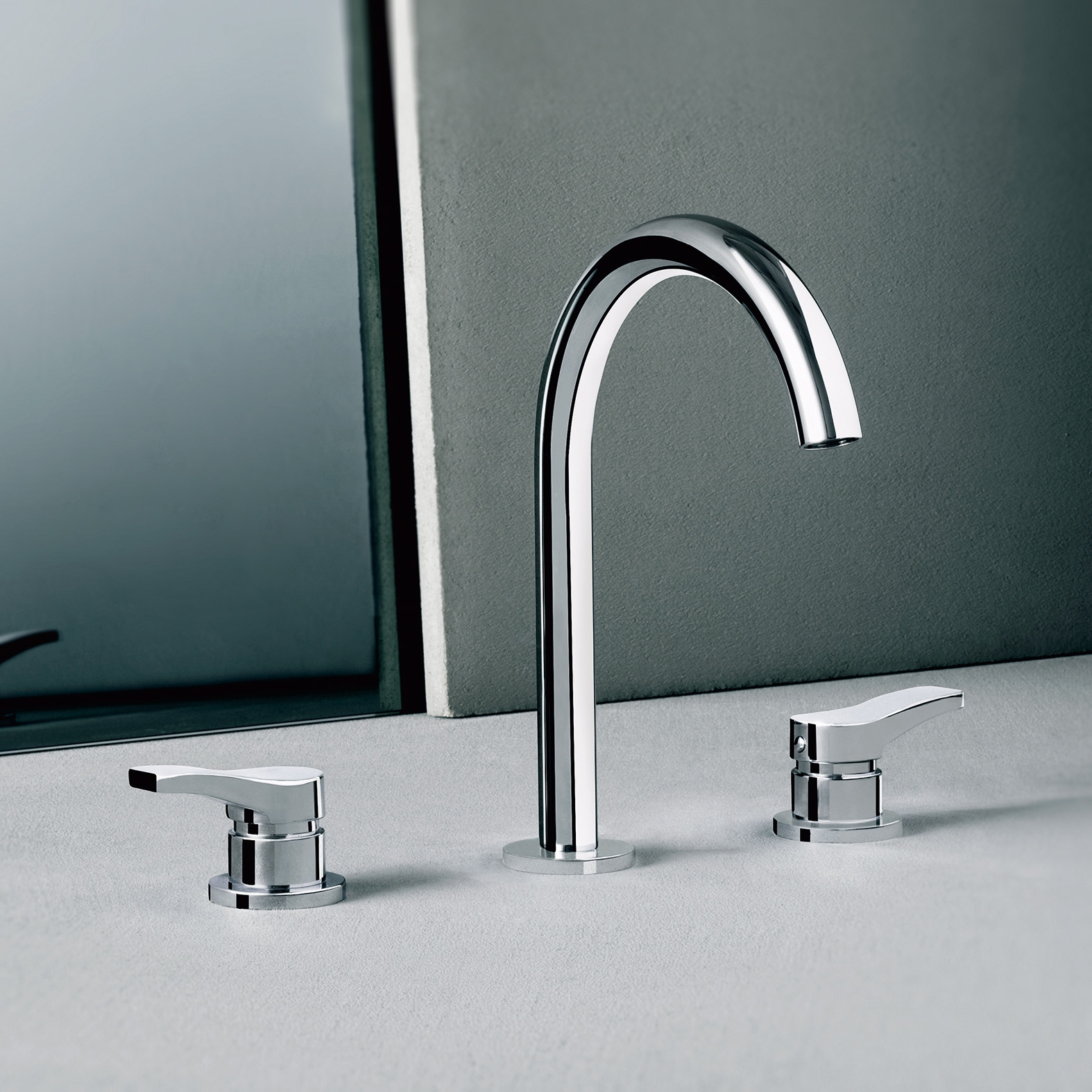 Display product AL/23 Aboutwater Boffi e Fantini | 3-hole washbasin mixer from manufacturer Fantini