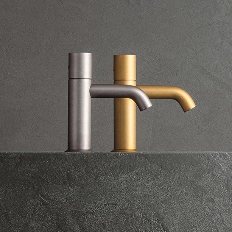 Display product Nostromo | Single-hole washbasin mixer from manufacturer Fantini