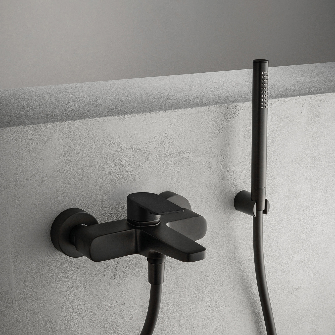 Display product Myo | Wall-mount bathtub mixer from manufacturer Fantini