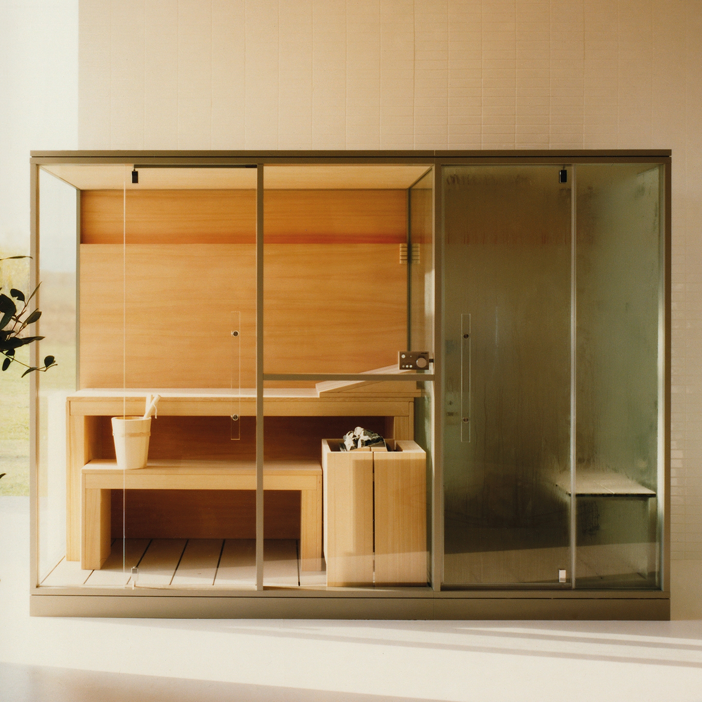 Display product Mid from manufacturer EFFE PERFECT WELLNESS
