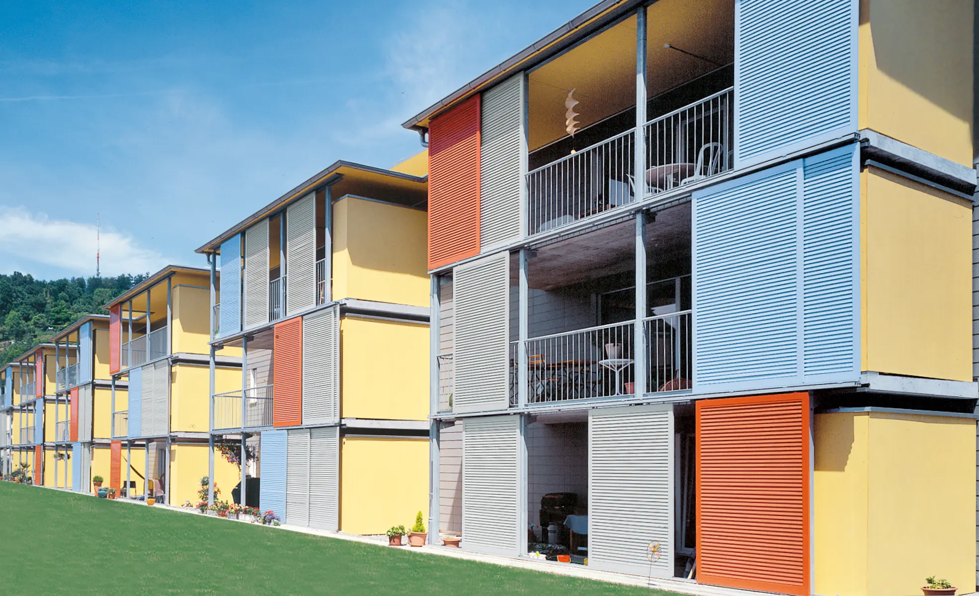 Jaloumatic - Alu-Schiebeläden | Lochblech