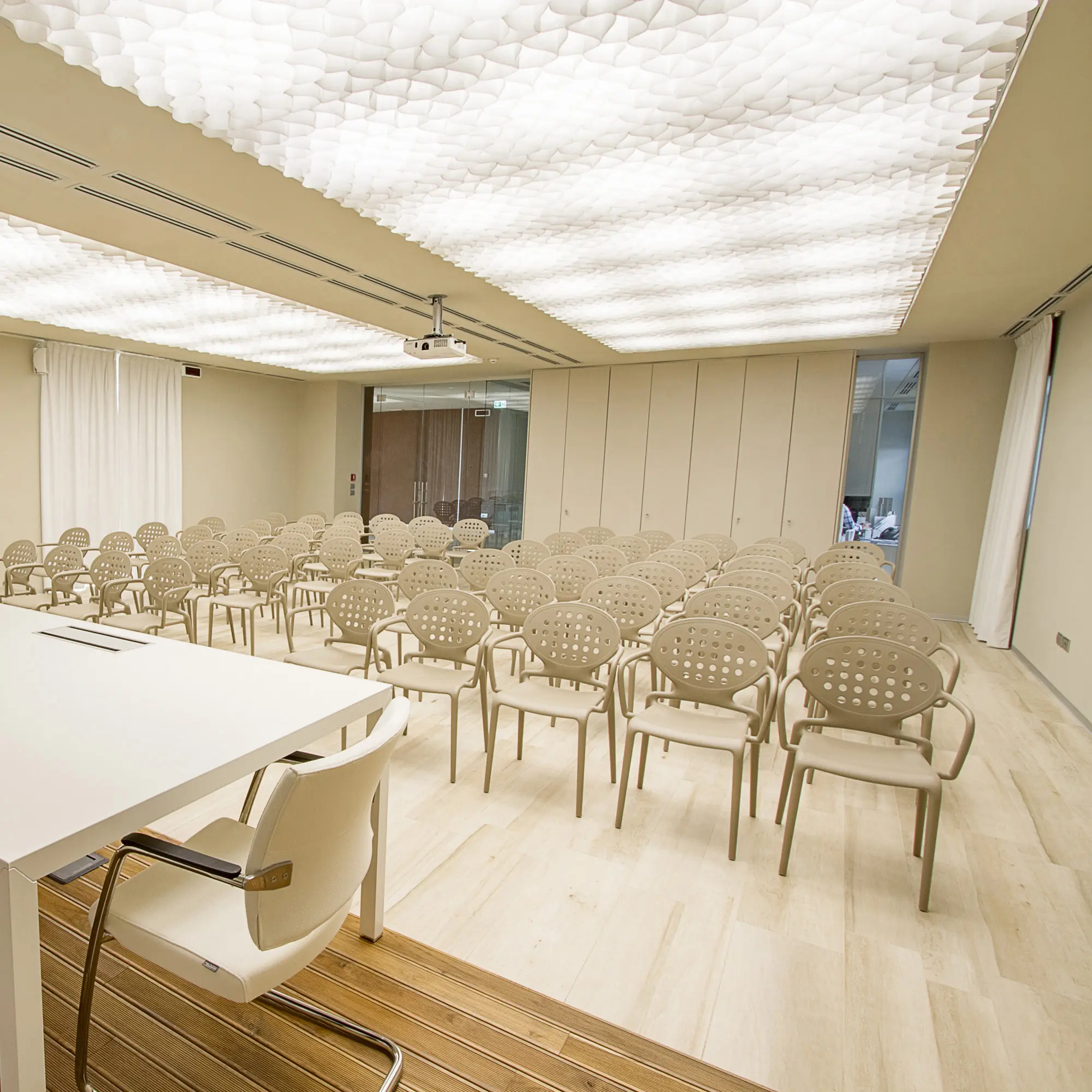 PROCÉDÉS CHÉNEL - Honeycomb Ceiling