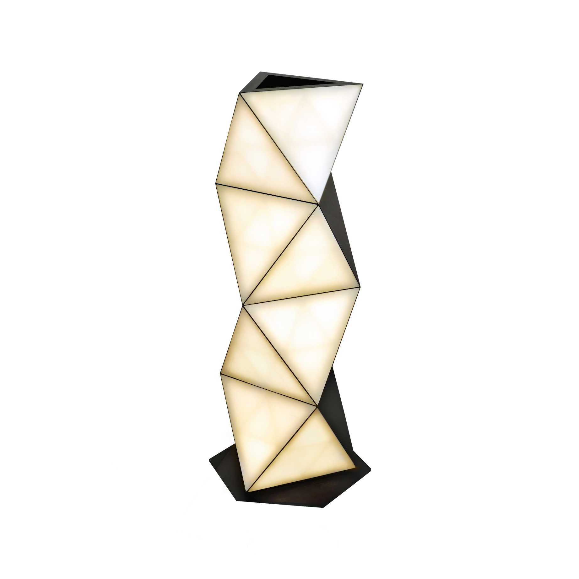 Afficher le produit Totem L du fabricant Tokio. Furniture & Lighting