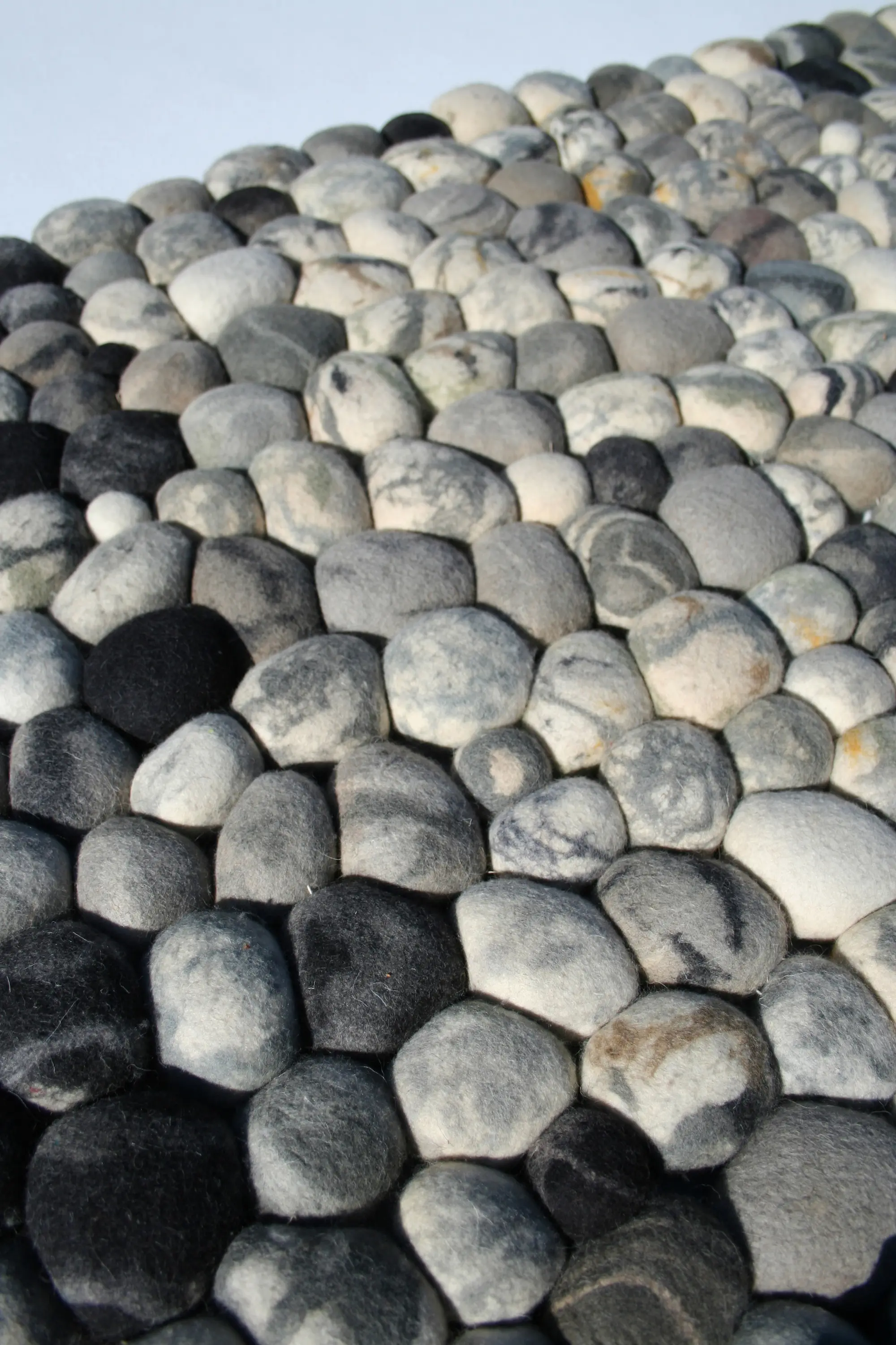 2Form Design - Pebble