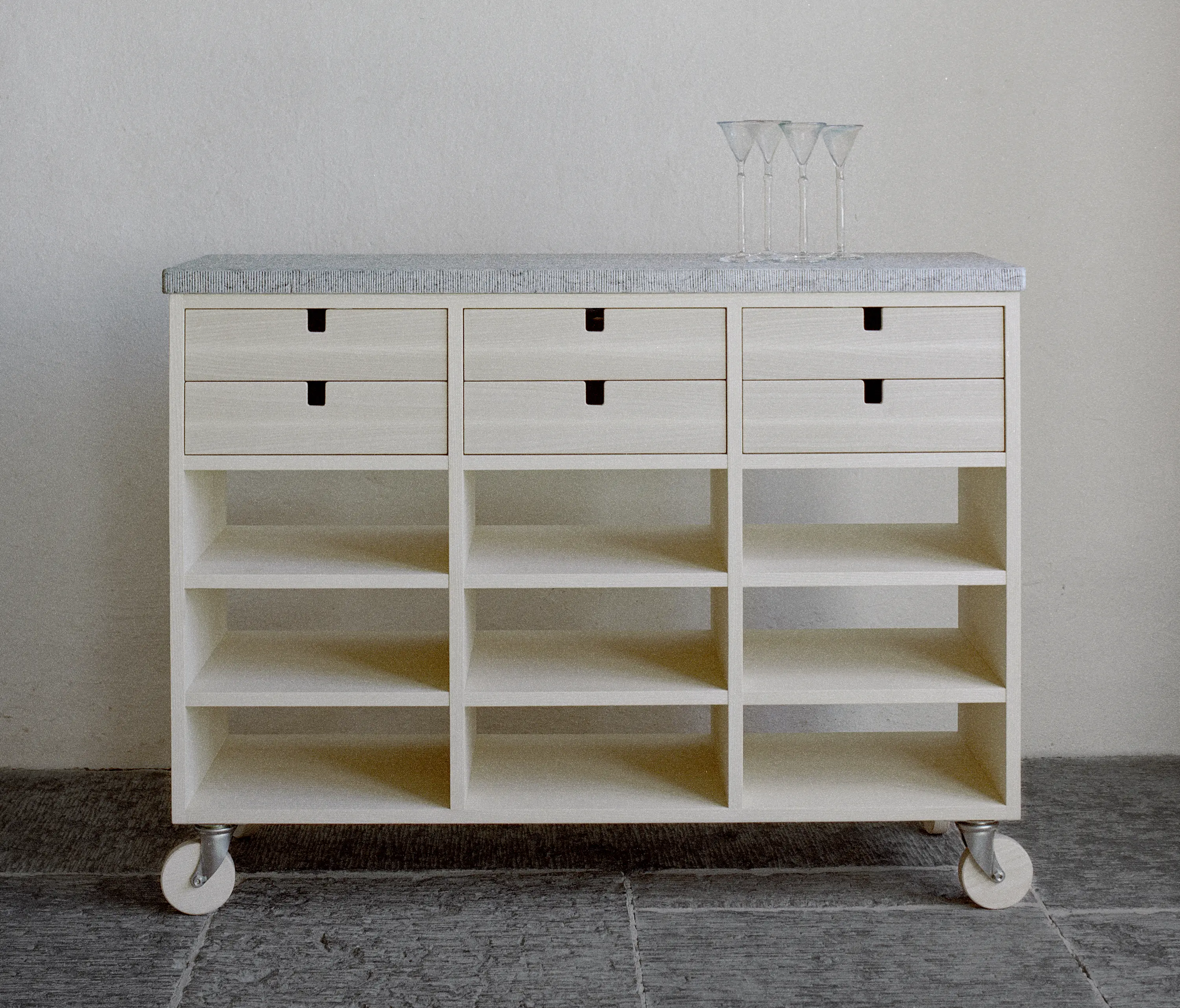 Olby Design - Minikliq sideboard