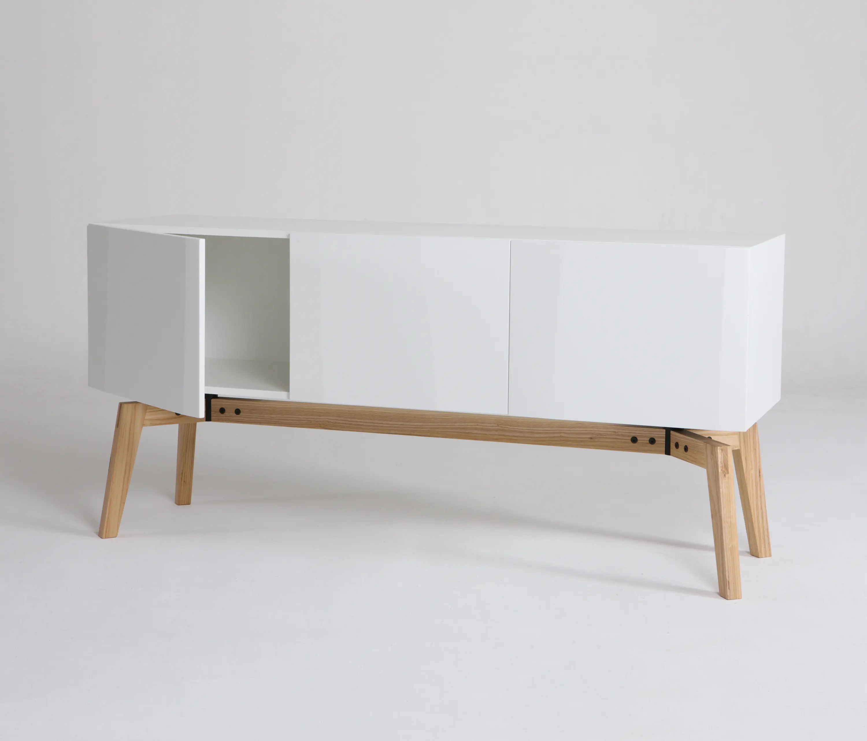 ellenberger - Private Space Credenza