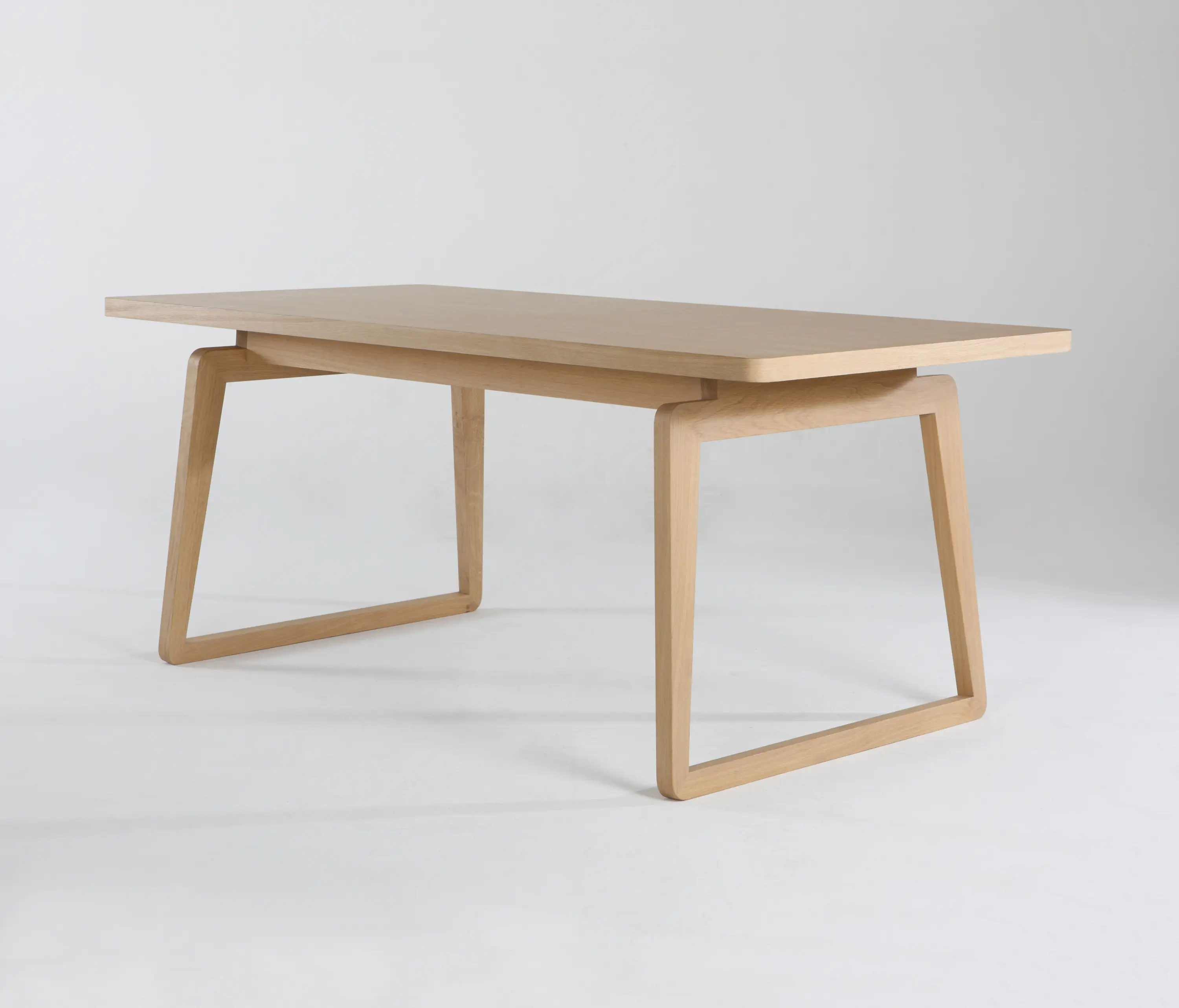 ellenberger - Private Space Dining Table Oak SL