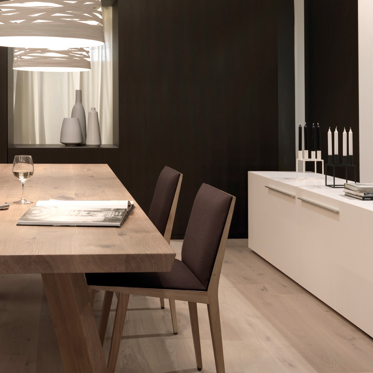 Produkt Orea 2 | Tisch | Stuhl | Sideboard des Herstellers Orea anzeigen