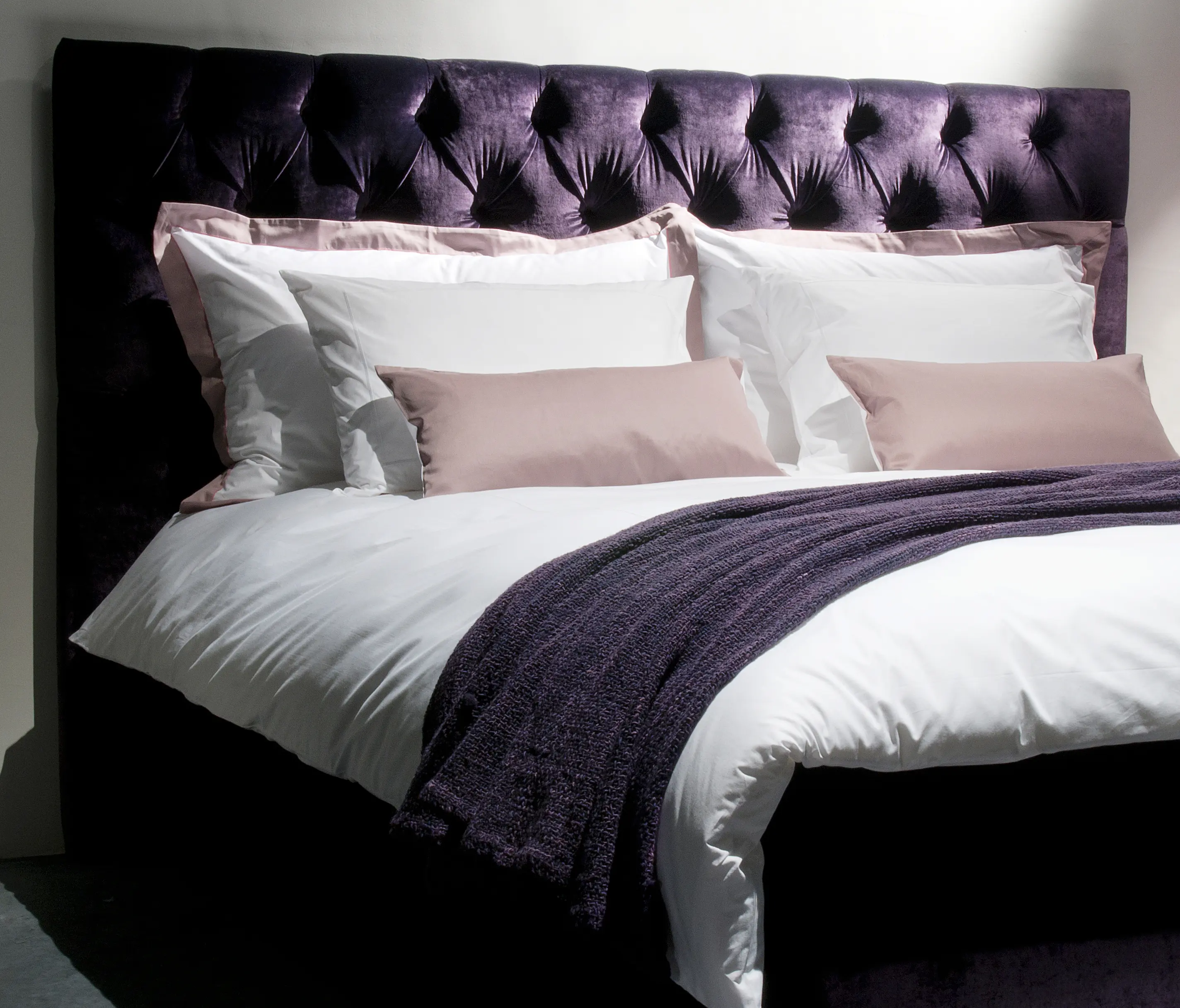 Nilson Handmade Beds - Capiton headboard