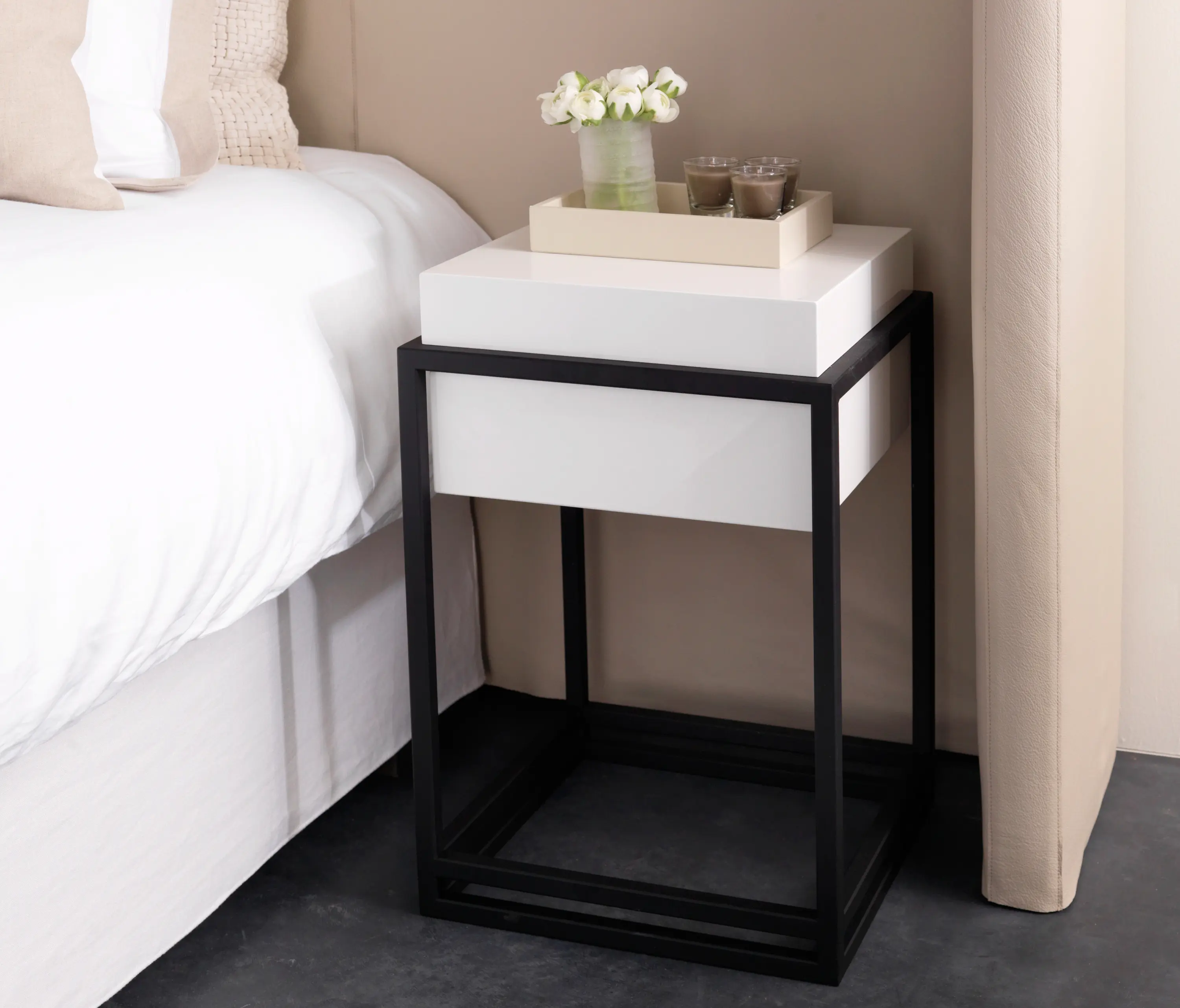 Nilson Handmade Beds - Menton table