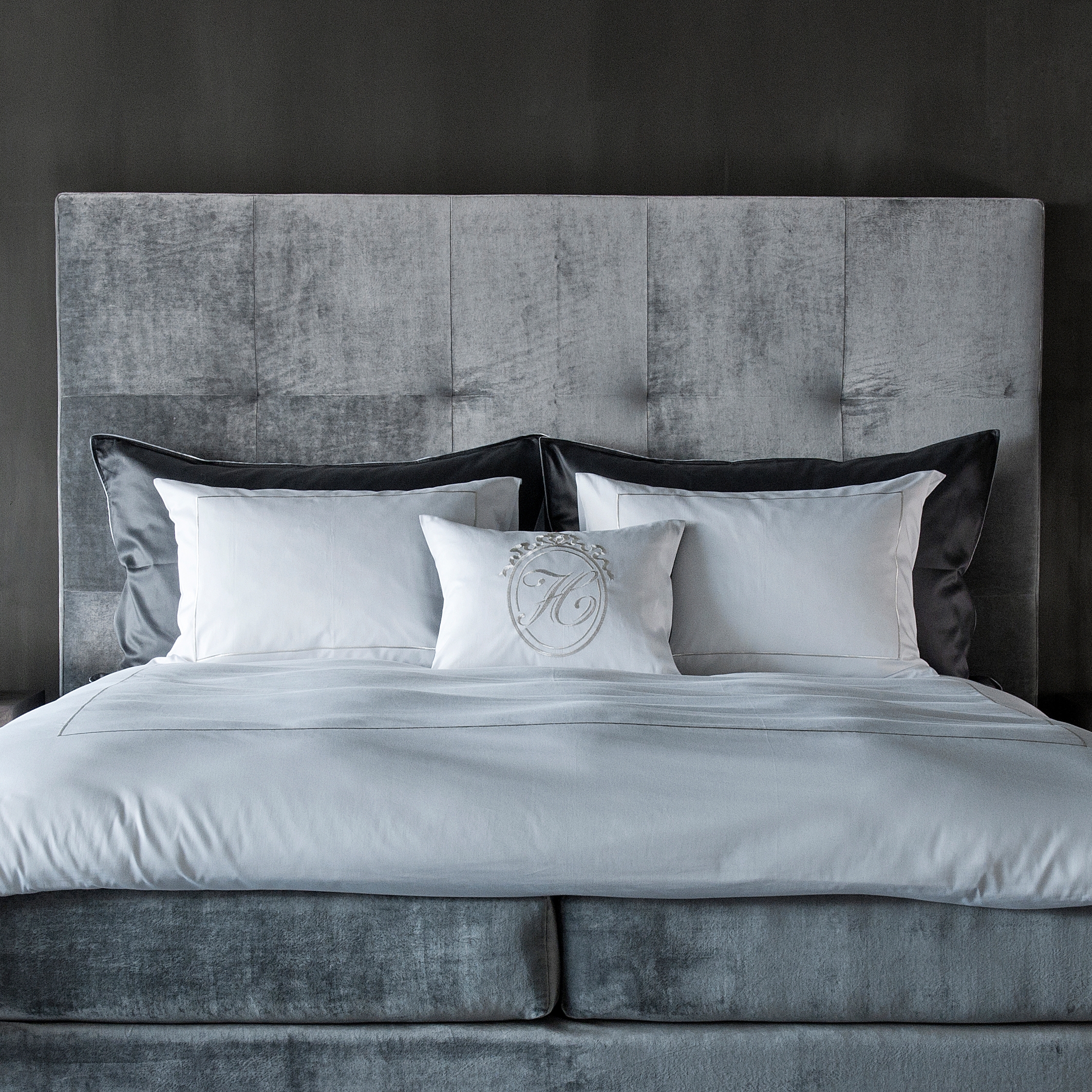 Mostrar el producto Square headboard del fabricante Nilson Handmade Beds