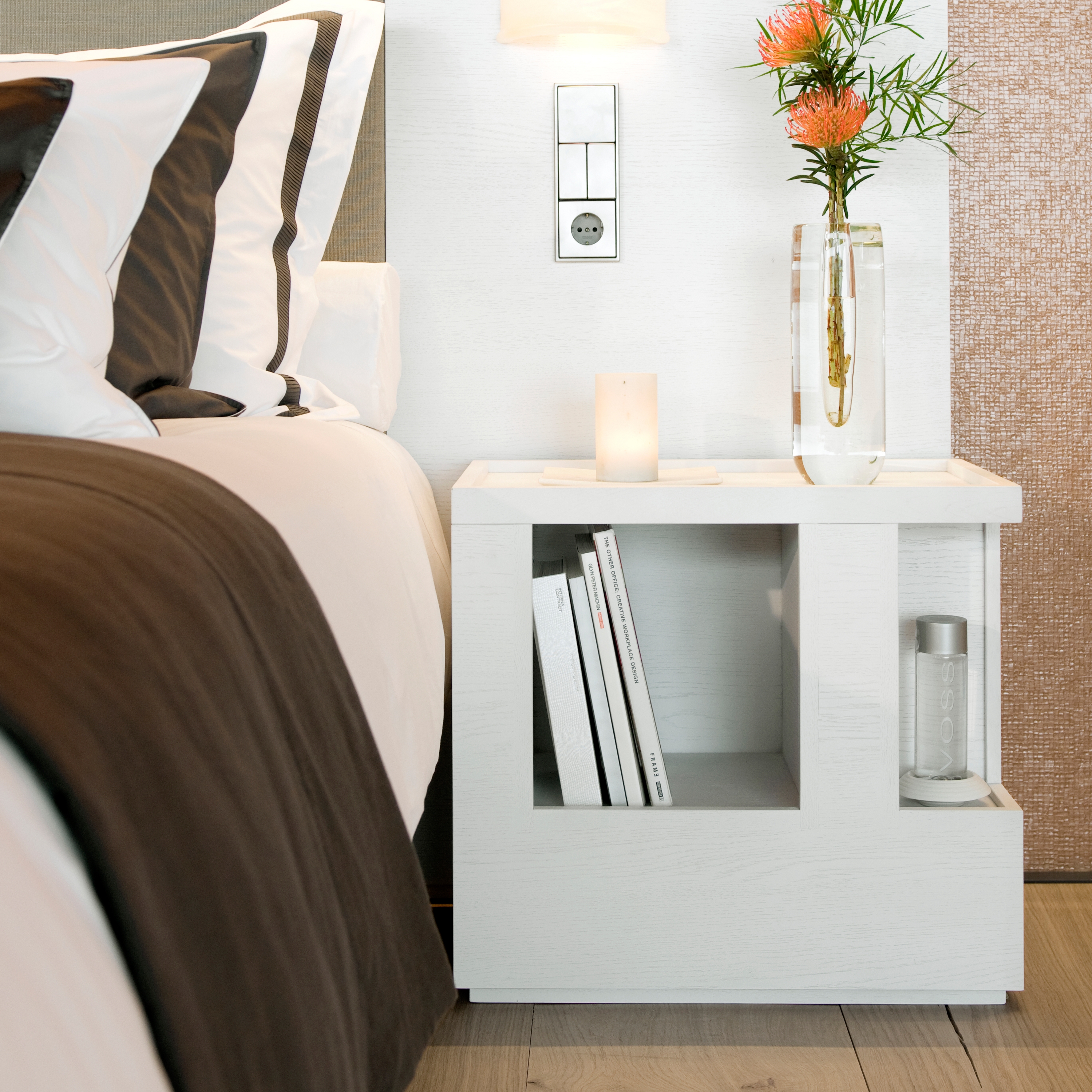 Afficher le produit Los Angeles headboard du fabricant Nilson Handmade Beds