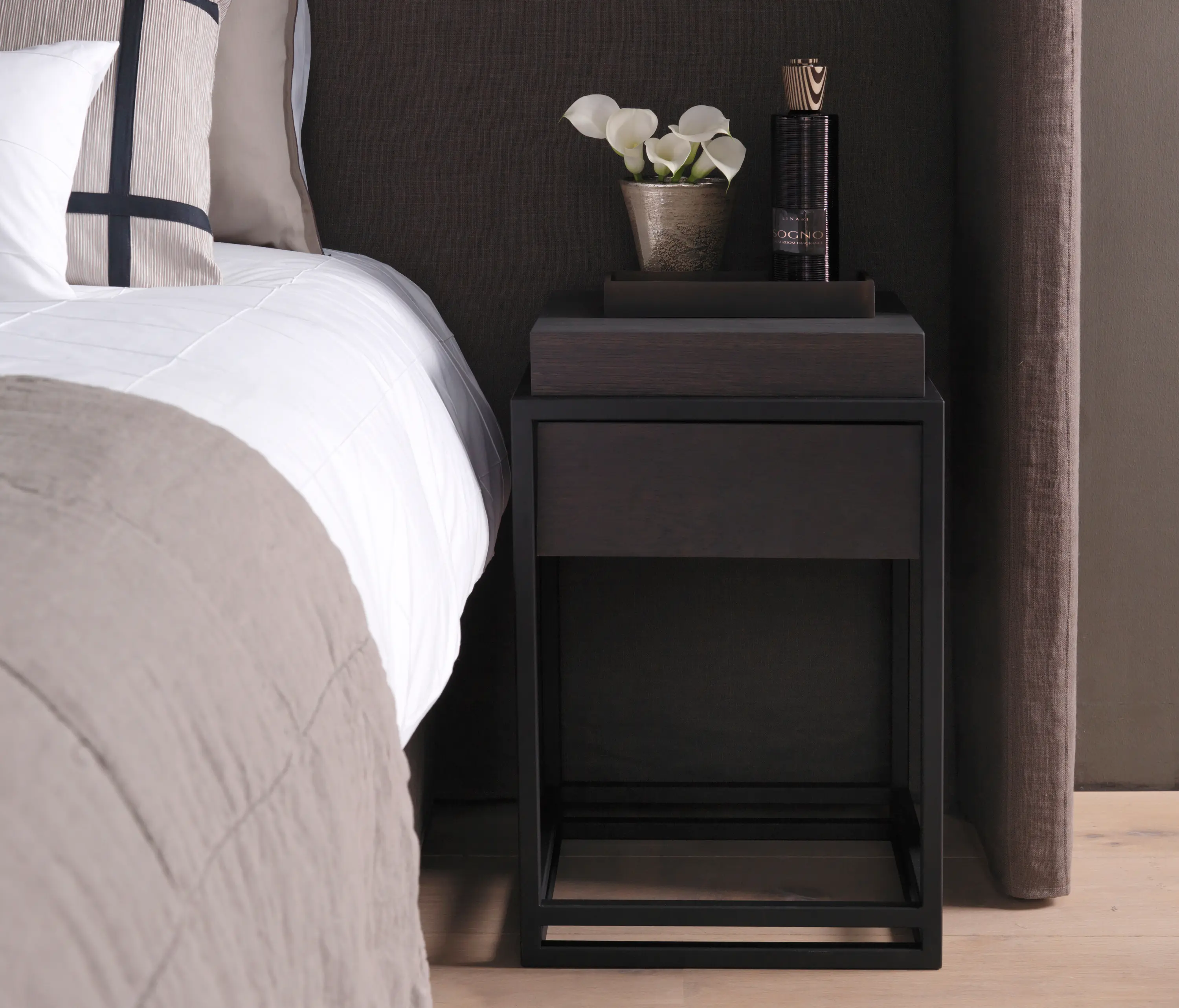 Nilson Handmade Beds - Menton table