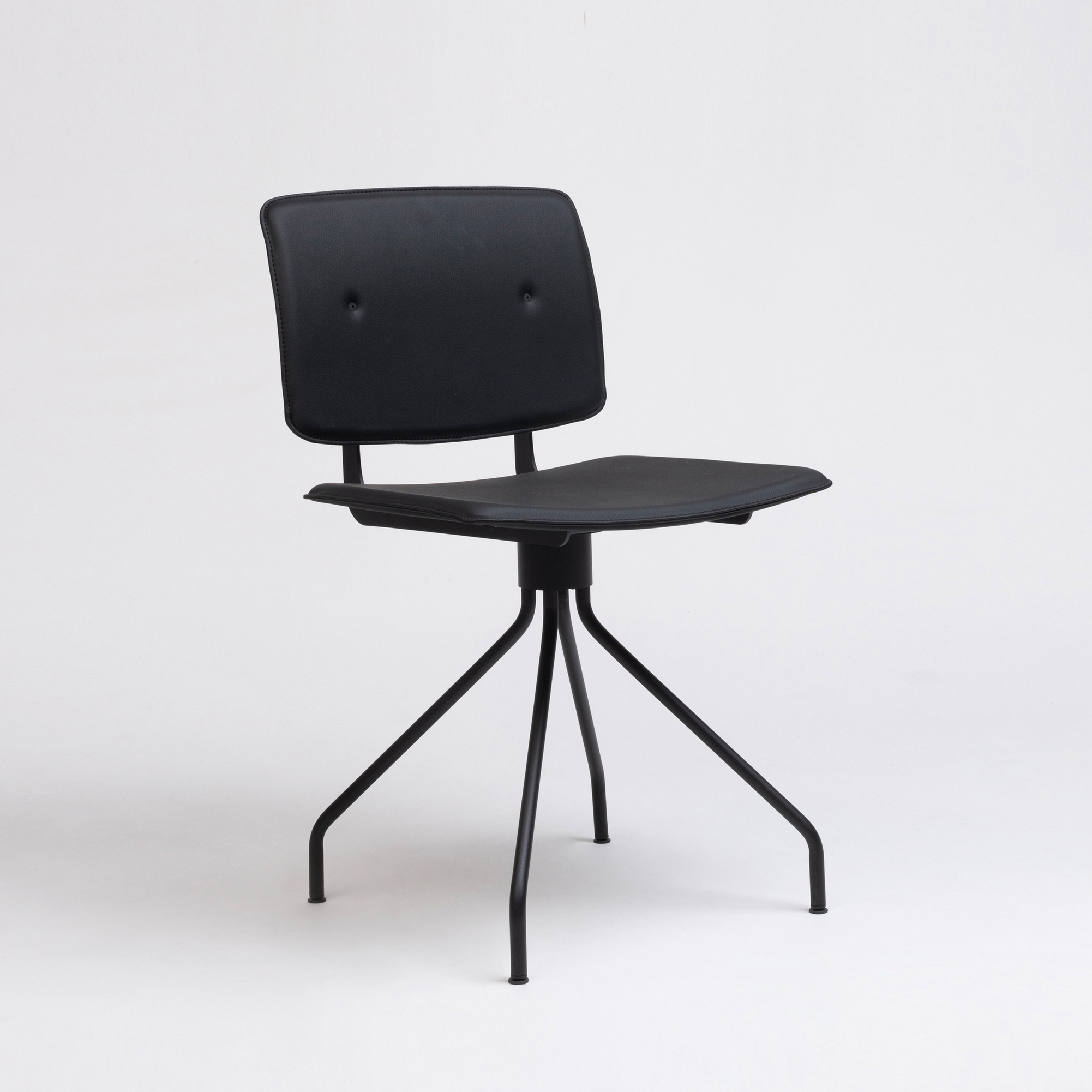 Afficher le produit Don Giratoire Chaise du fabricant ONDARRETA