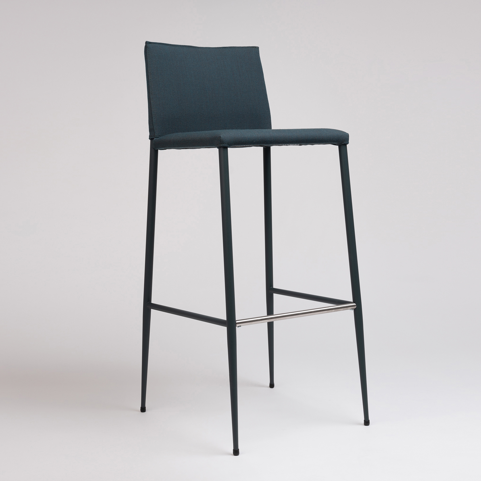 Afficher le produit Moka Tabouret du fabricant ONDARRETA