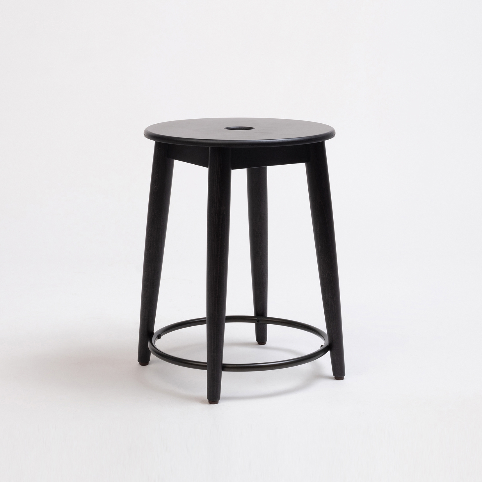 Afficher le produit Oto Stool H45 du fabricant ONDARRETA
