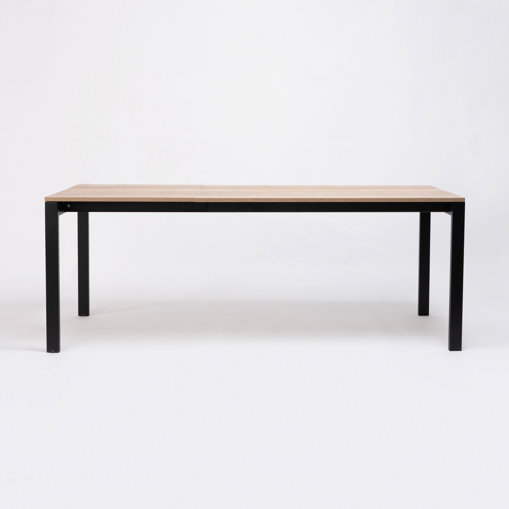 Afficher le produit Punto Table du fabricant ONDARRETA