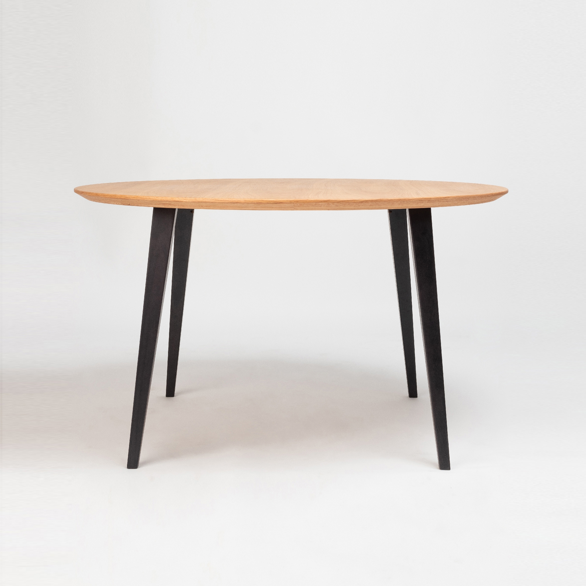 Mostrar el producto Bob Table del fabricante ONDARRETA