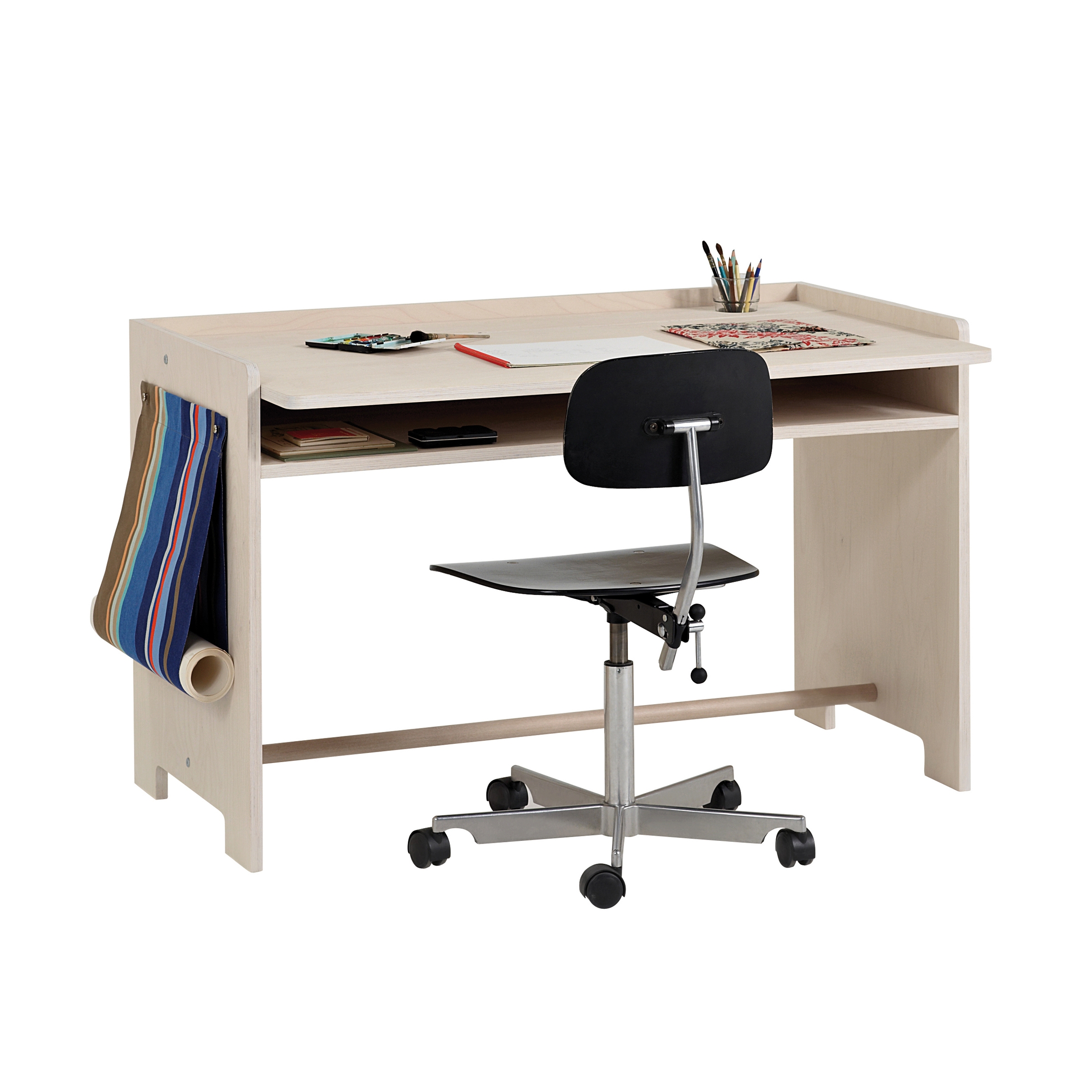Display product Desk from manufacturer Blueroom