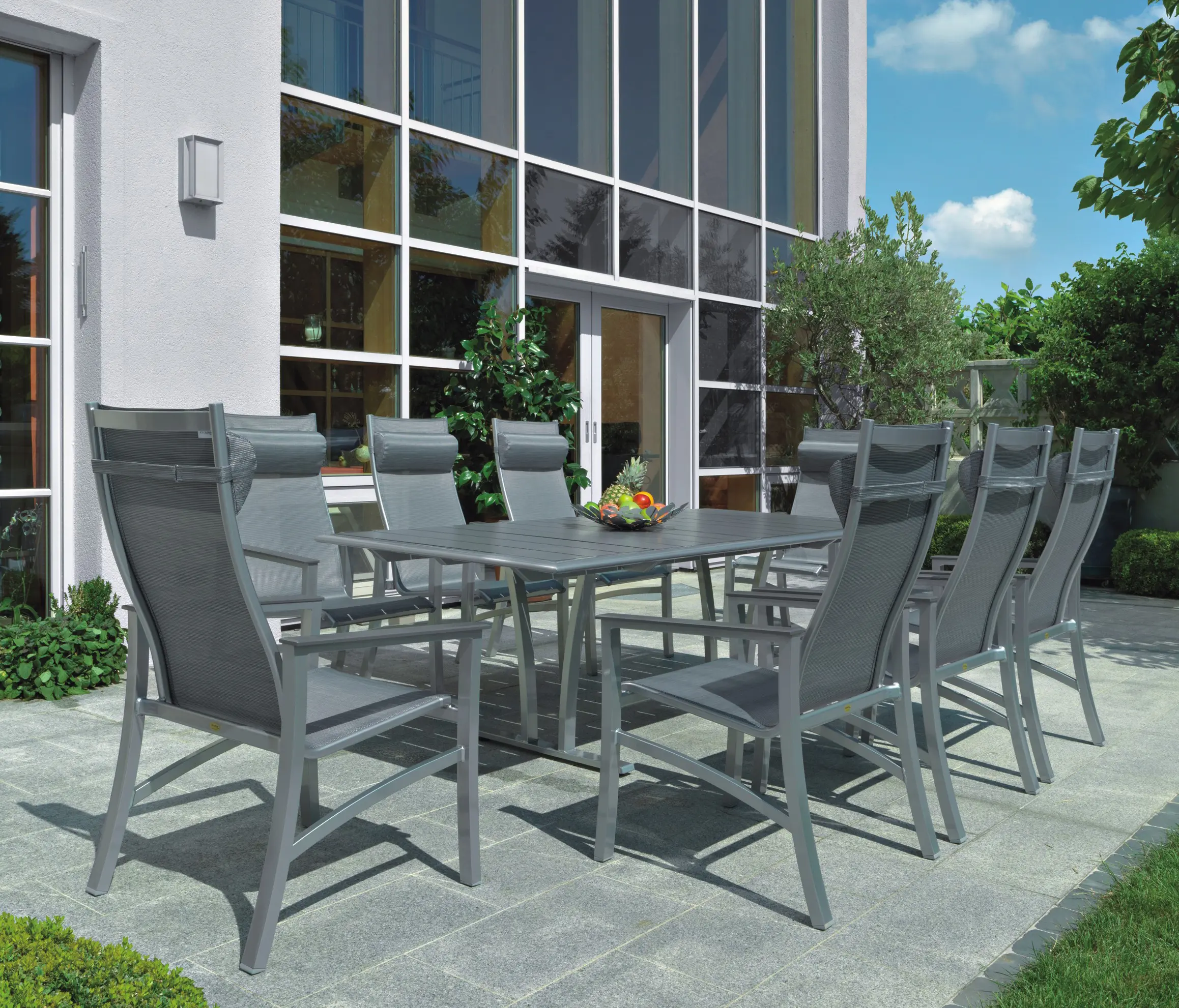 Karasek - Boston table
