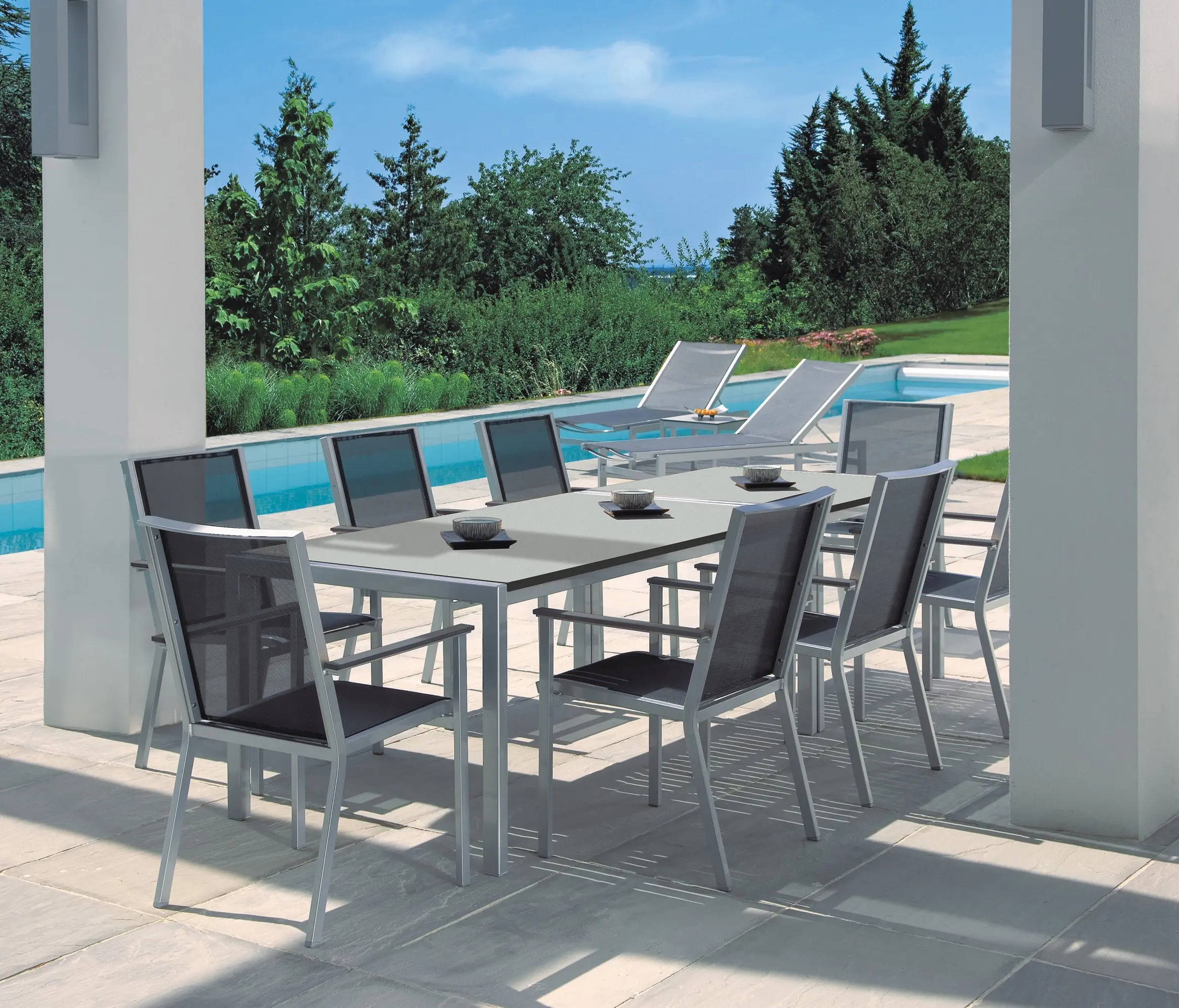 Karasek - Riviera table