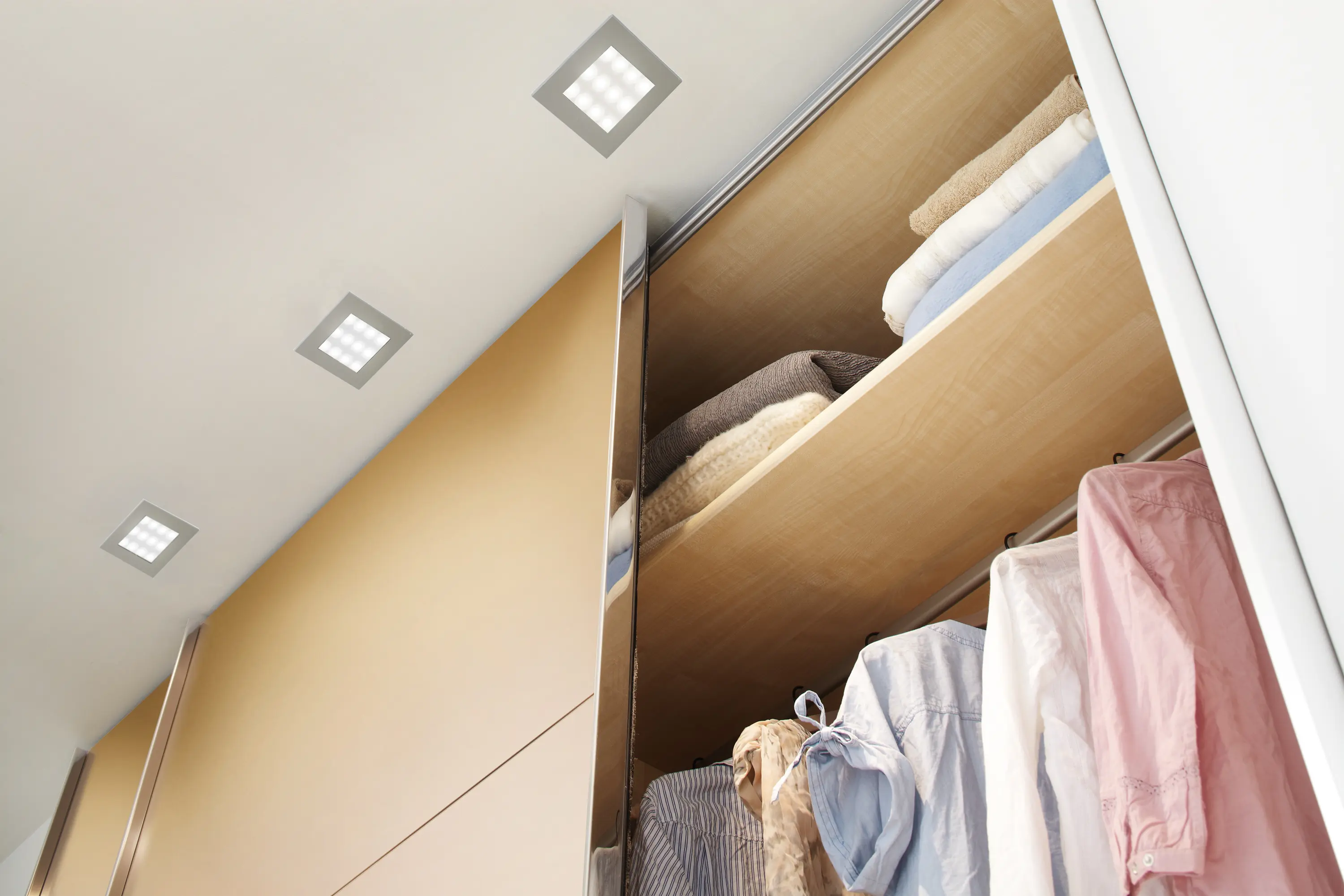 Hera - Q 78-LED
