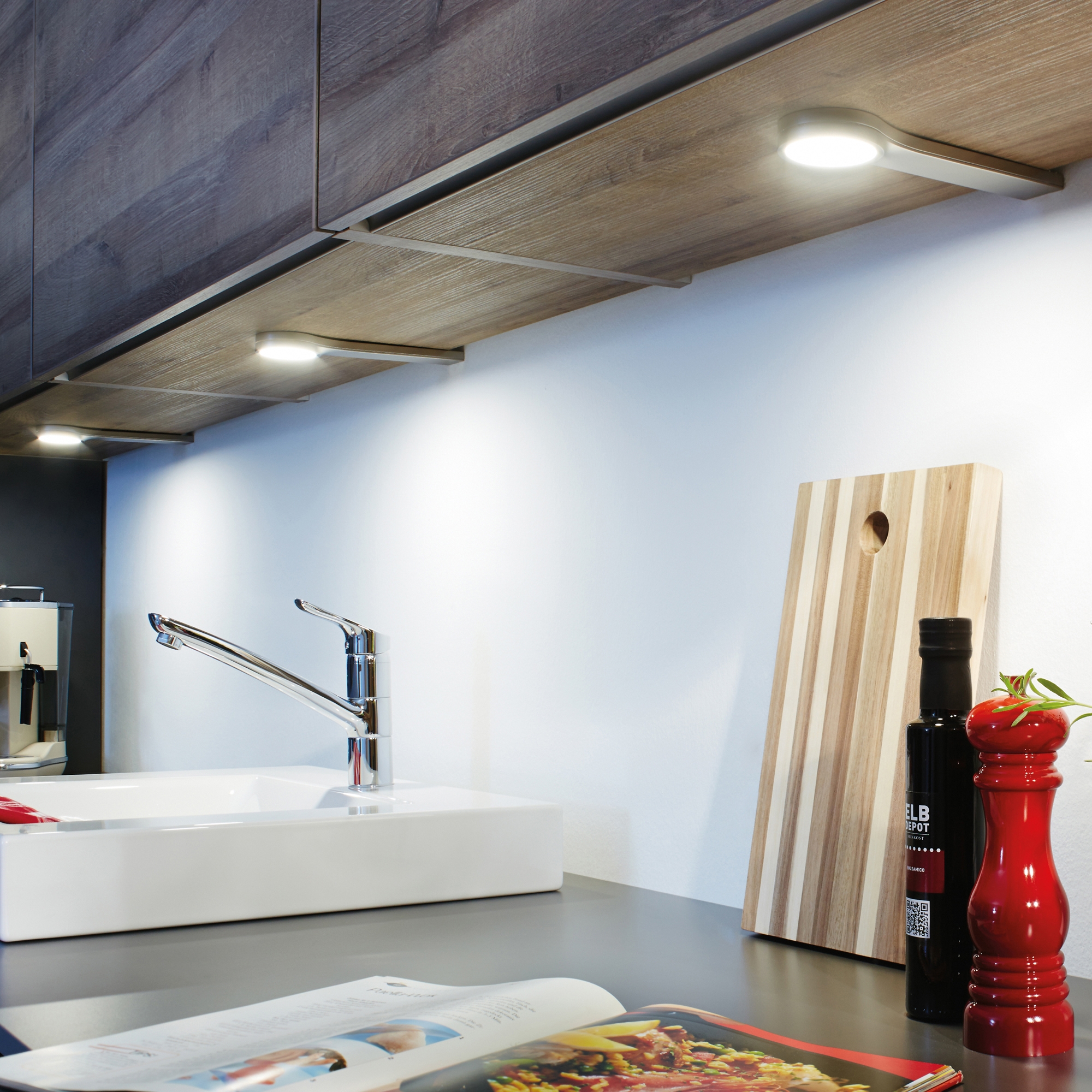 Display product LED Squash from manufacturer Hera