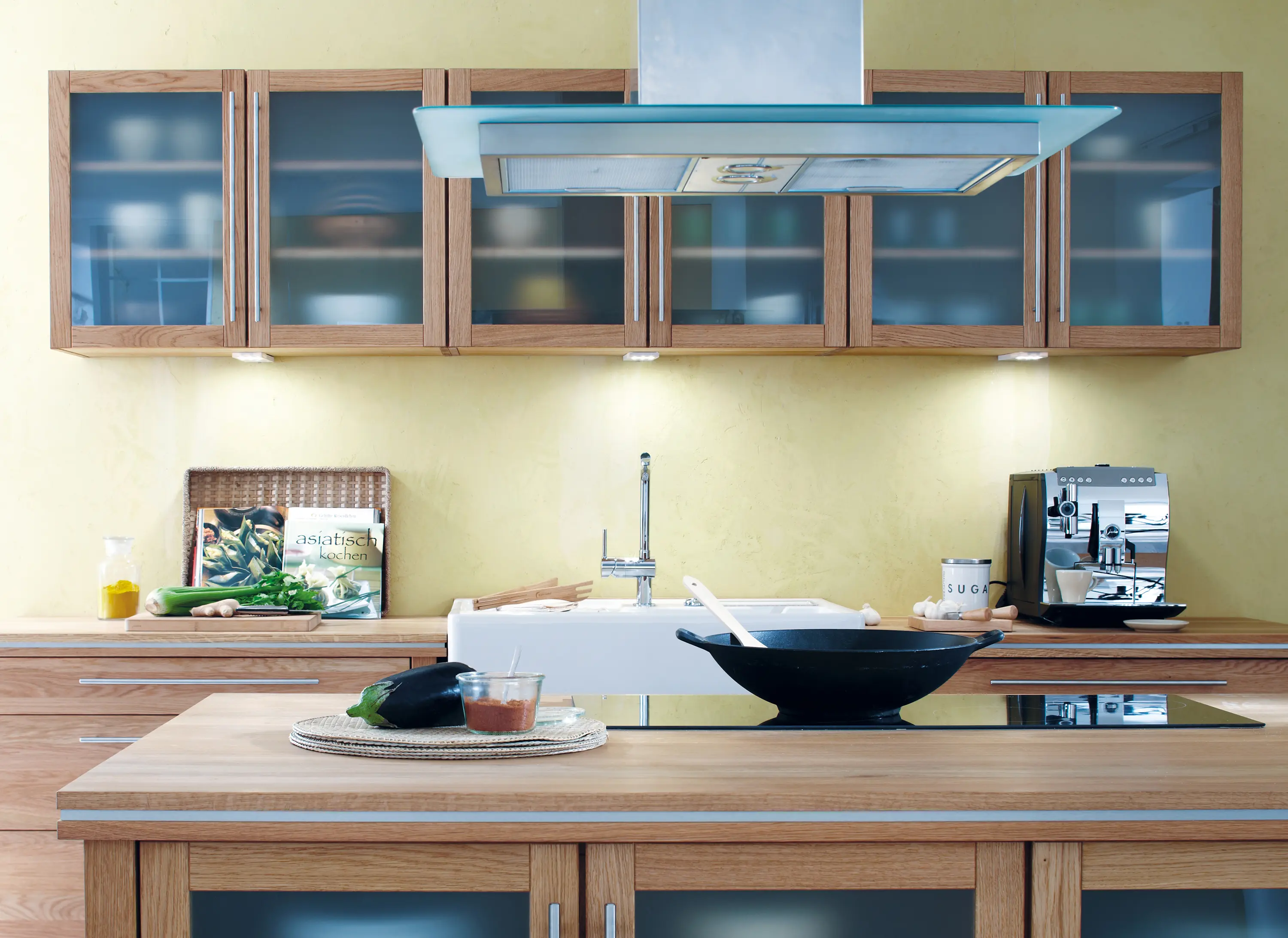 Hera - Dynamic LED Slim-Pad F