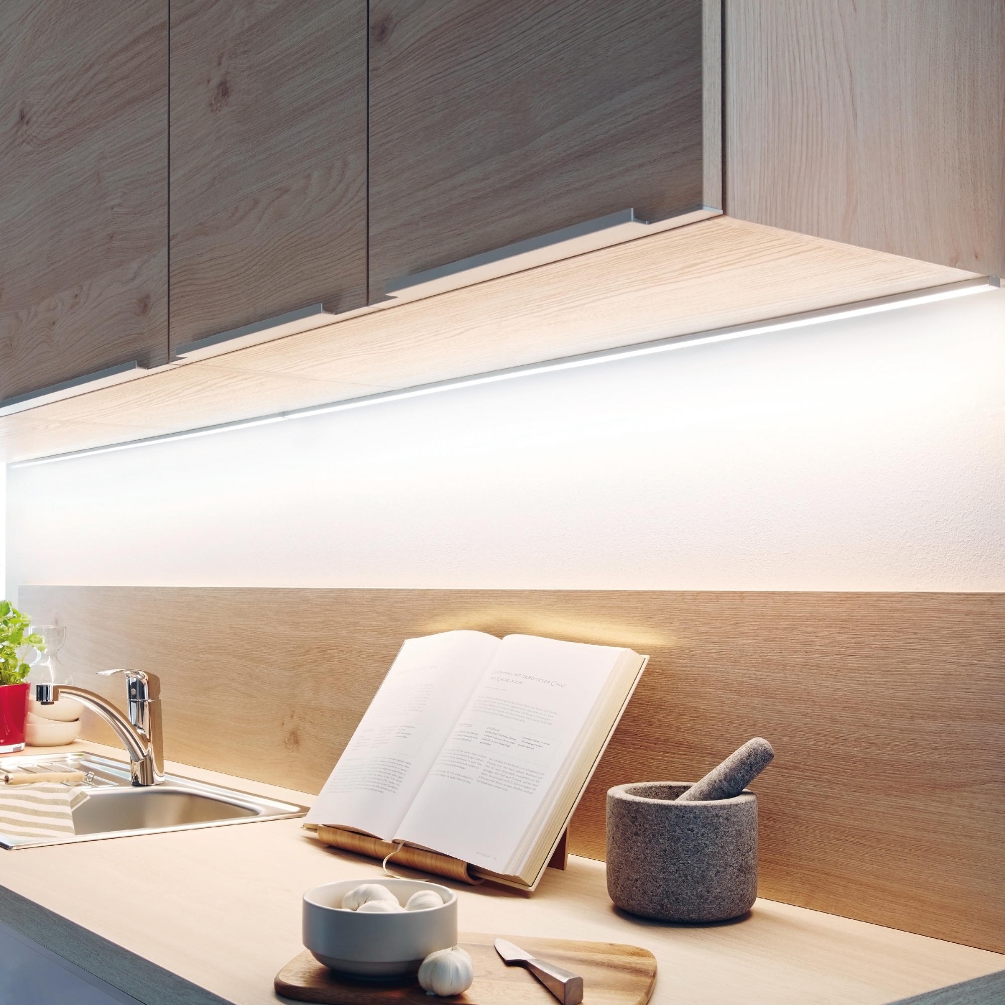 Mostra il prodotto LED Top-Stick FMK del produttore Hera
