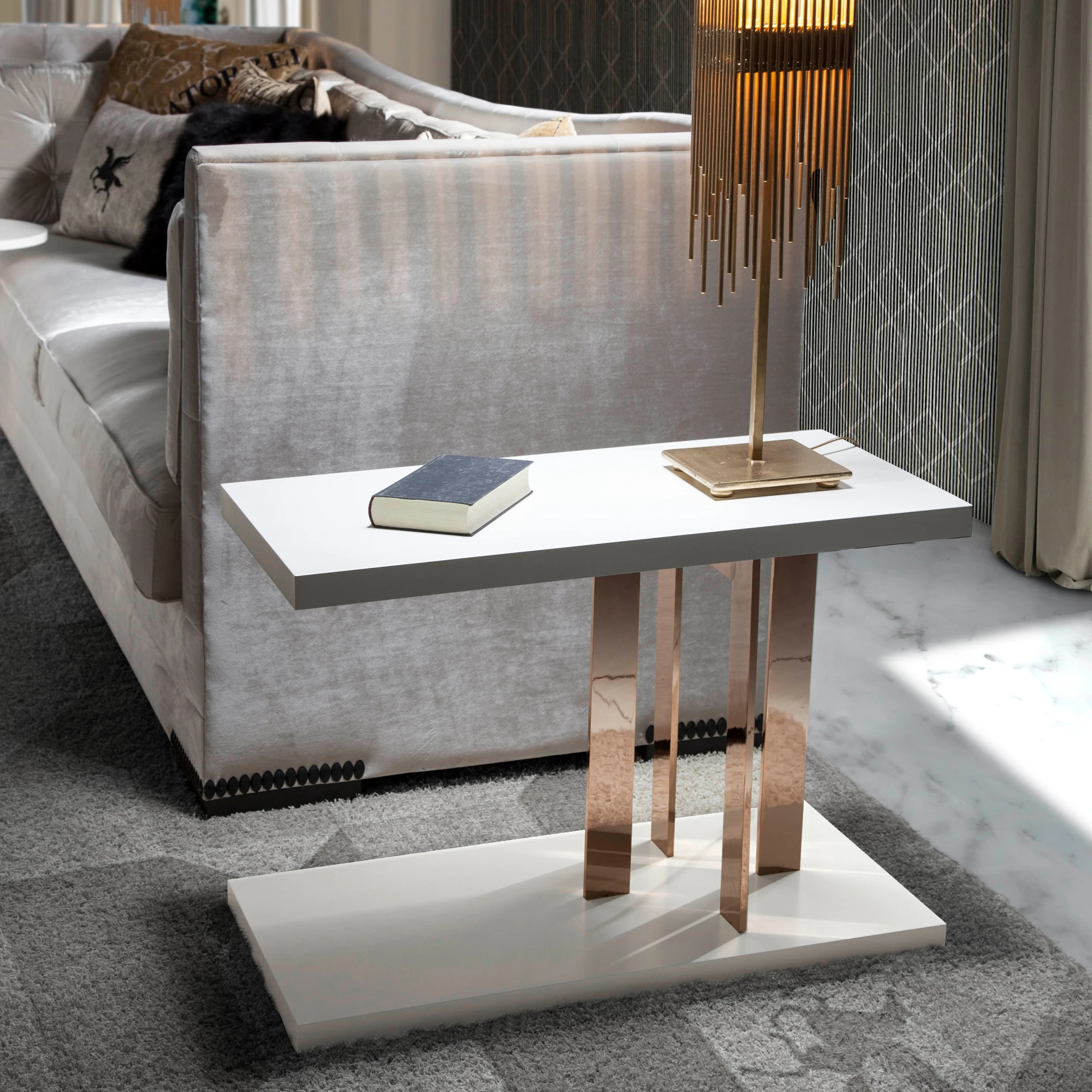 COFFEE & SIDE TABLES