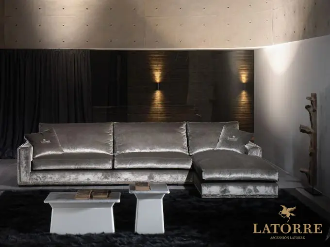 Ascensión Latorre - Ascot Sofa