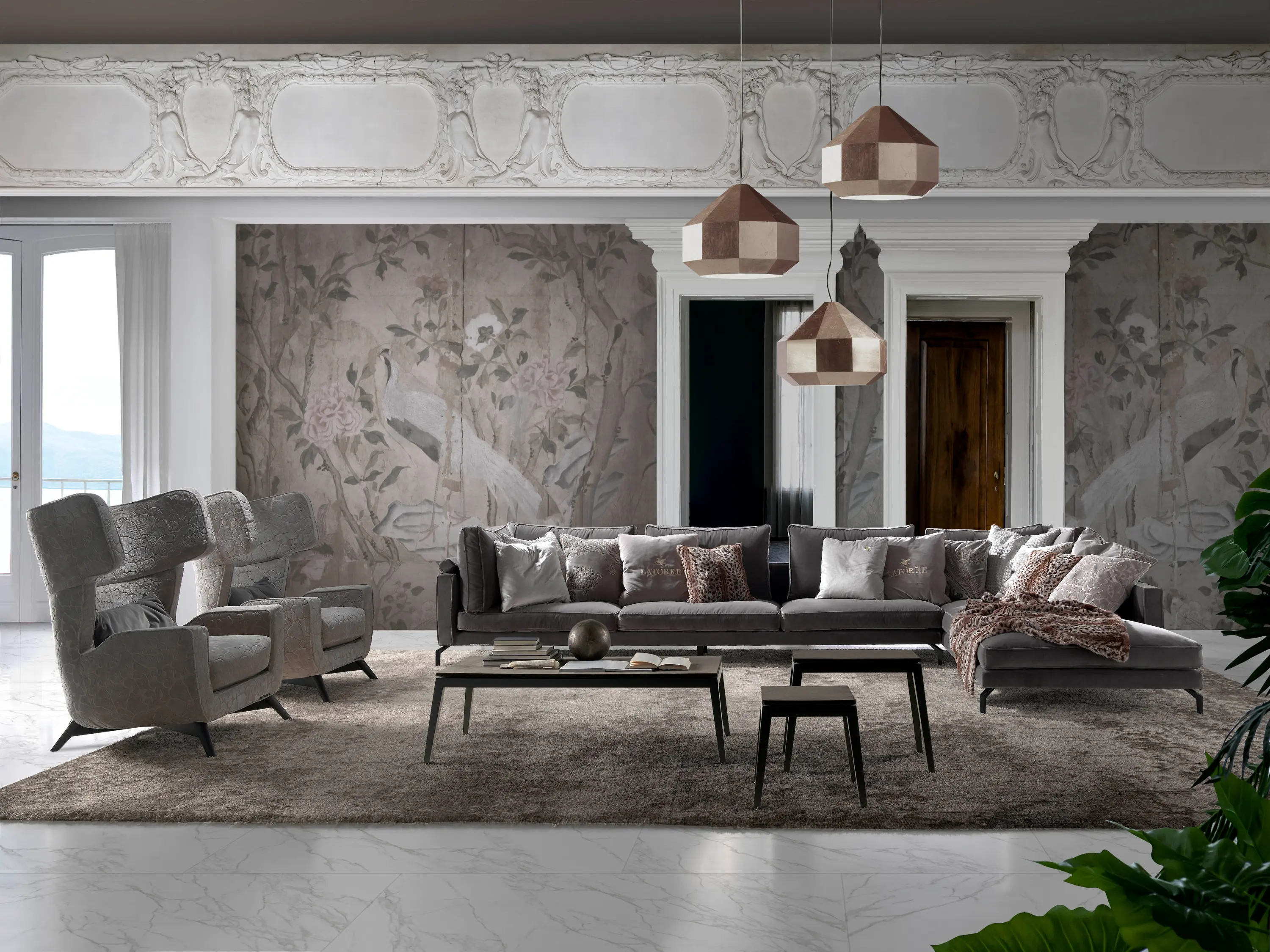 Ascensión Latorre - Claridge Stool