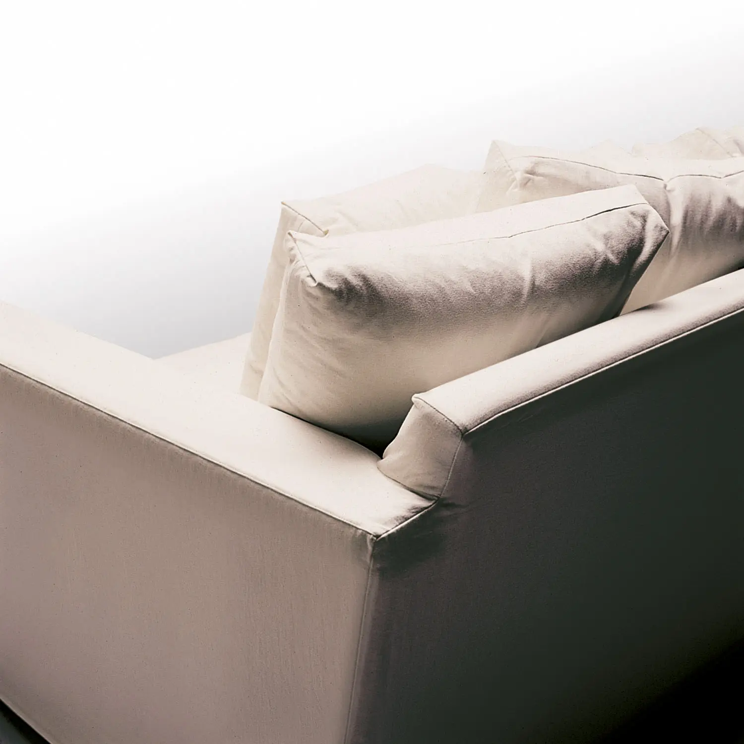 Ascensión Latorre - Columbus Sofa
