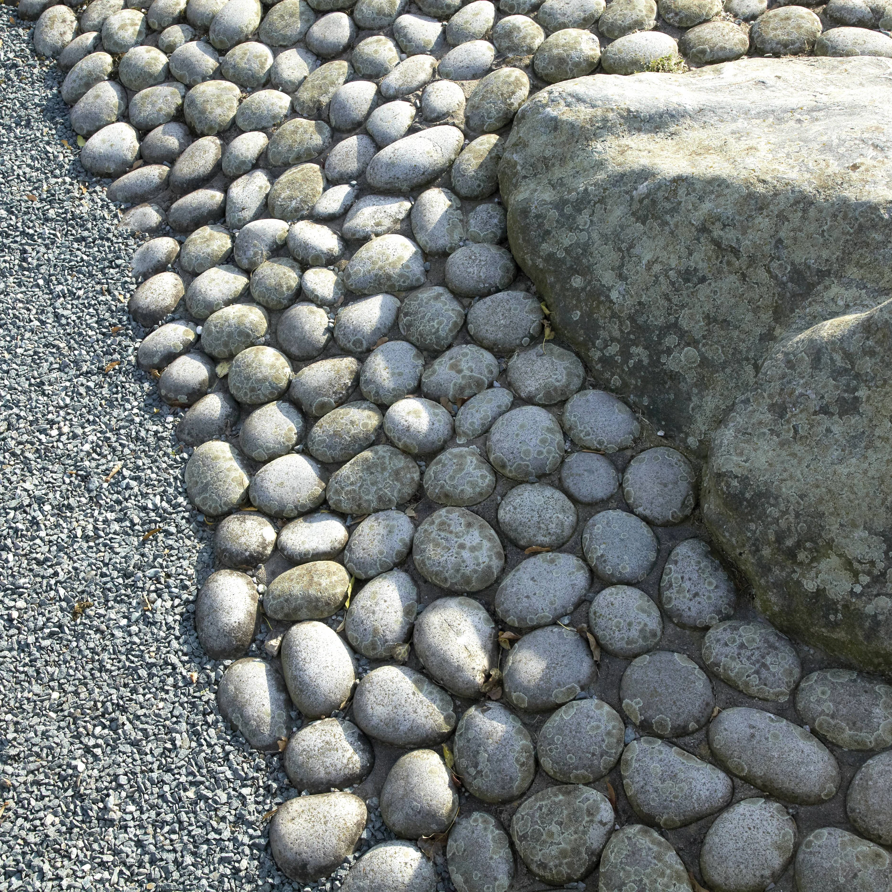 GRAVEL