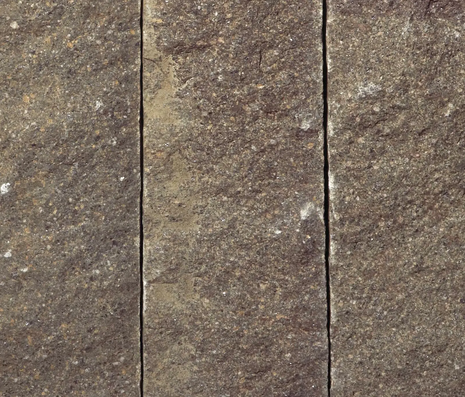 gallery-slide-0