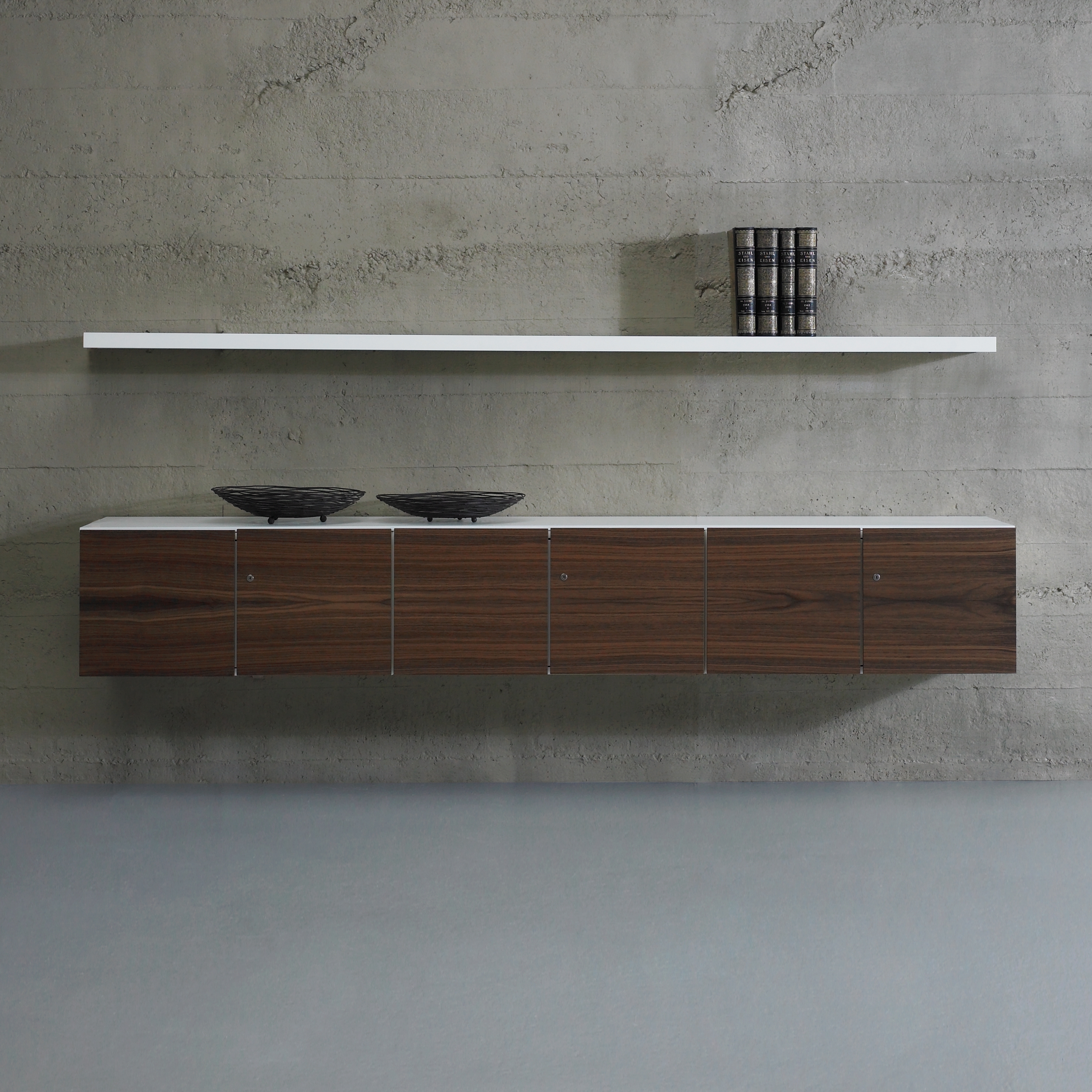 Display product Acuros from manufacturer Müller Manufaktur
