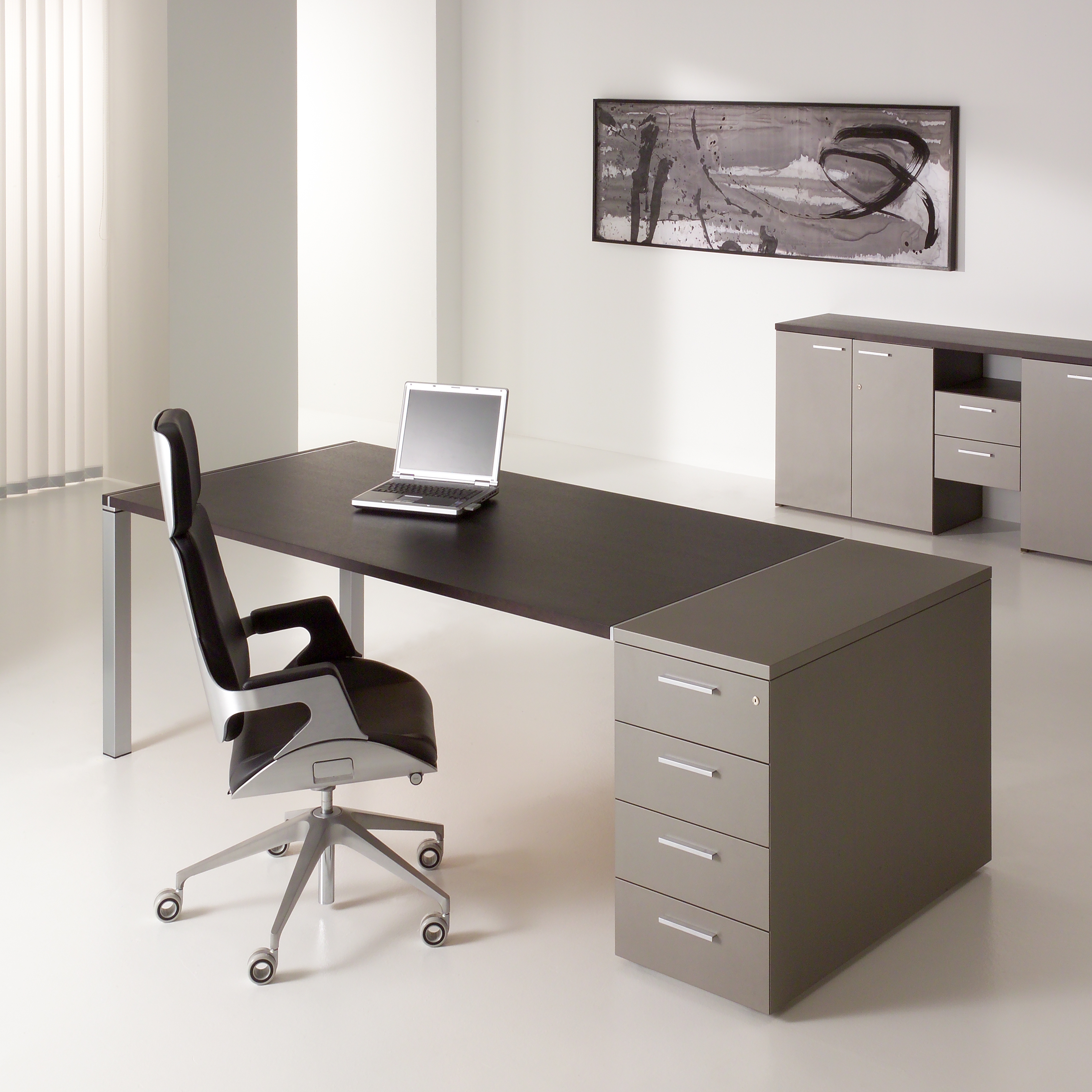 Display product Sethos from manufacturer Müller Manufaktur
