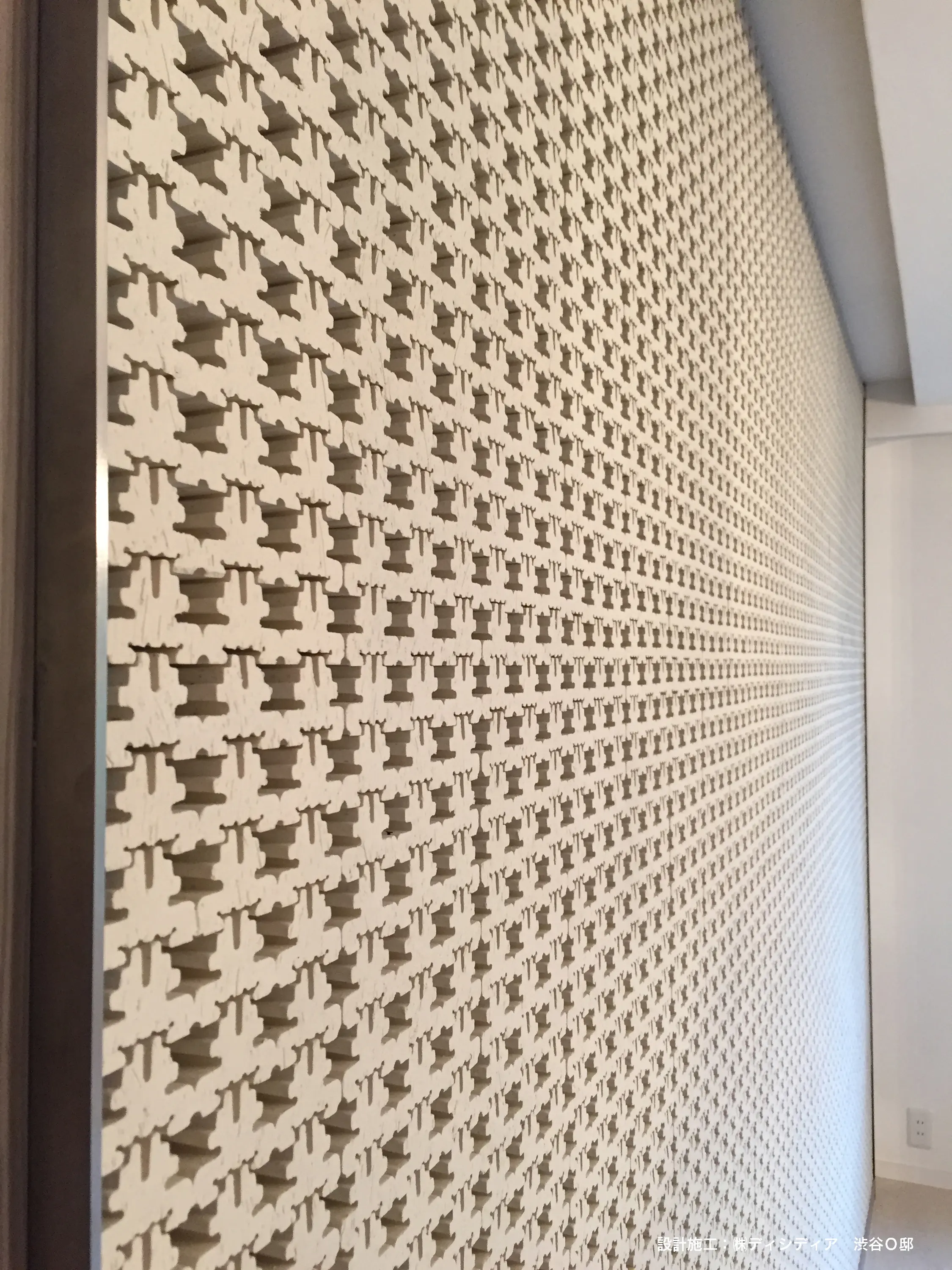 Kenzan - Porous model 1 wall in-situ