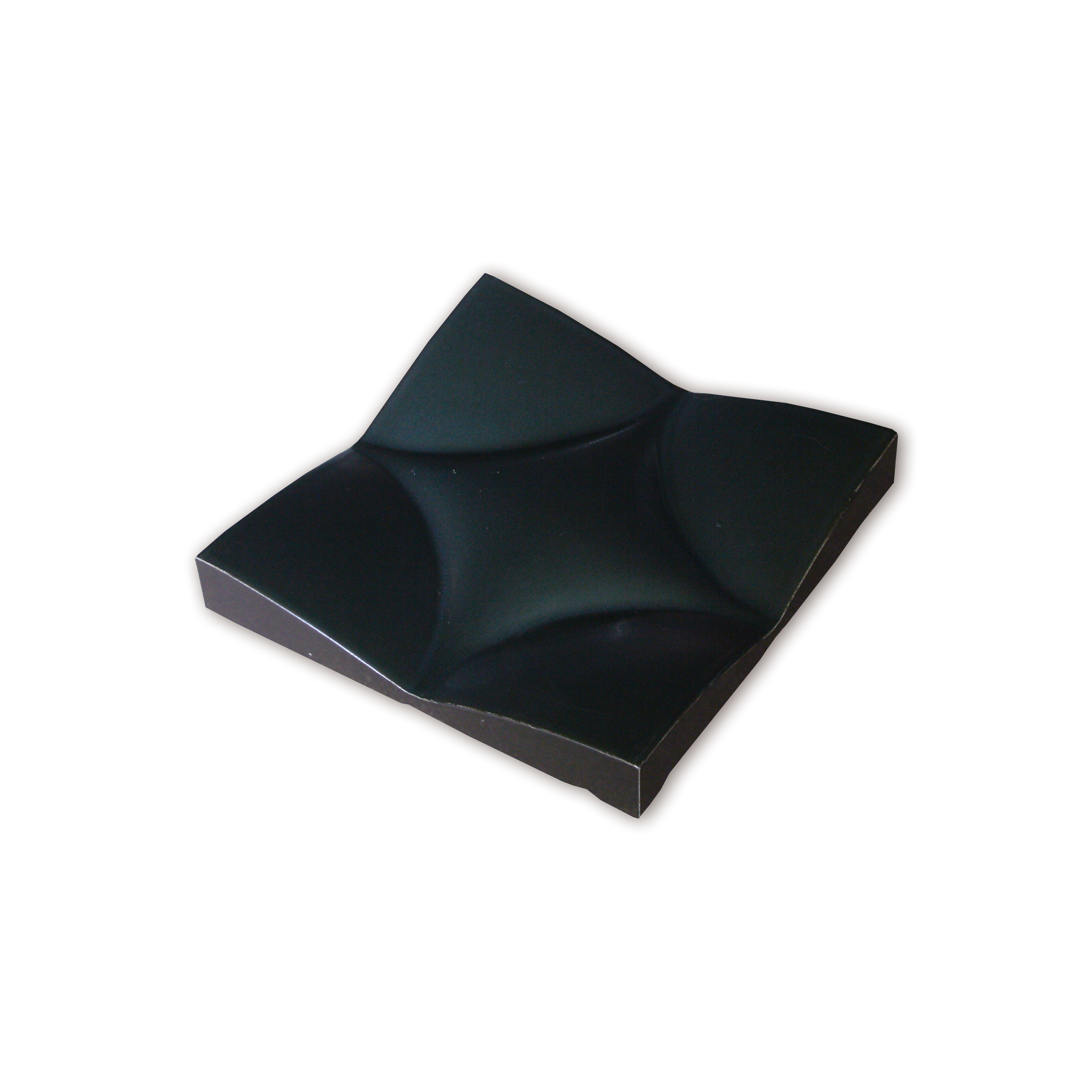 Afficher le produit Round square model C du fabricant Kenzan