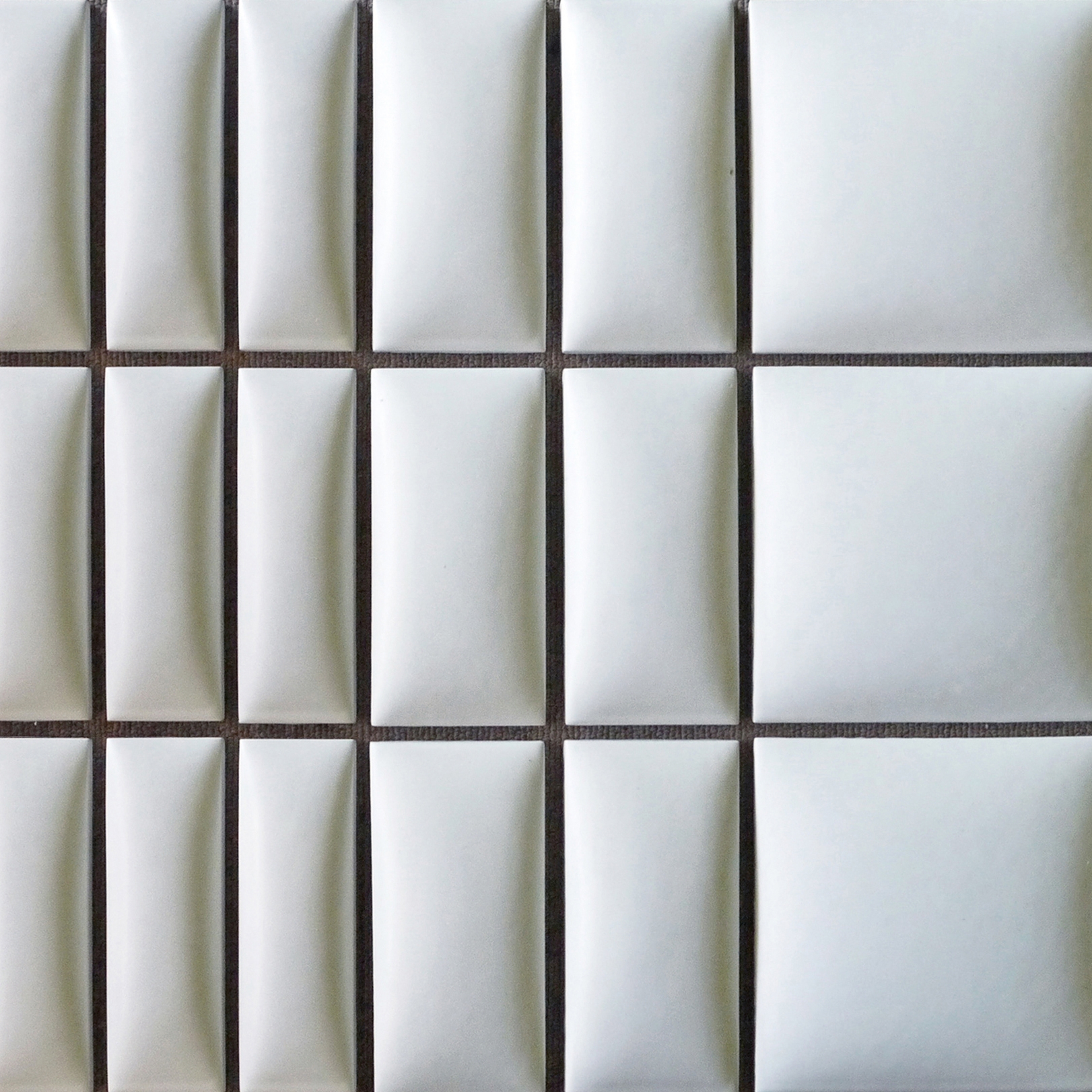 Round square model A