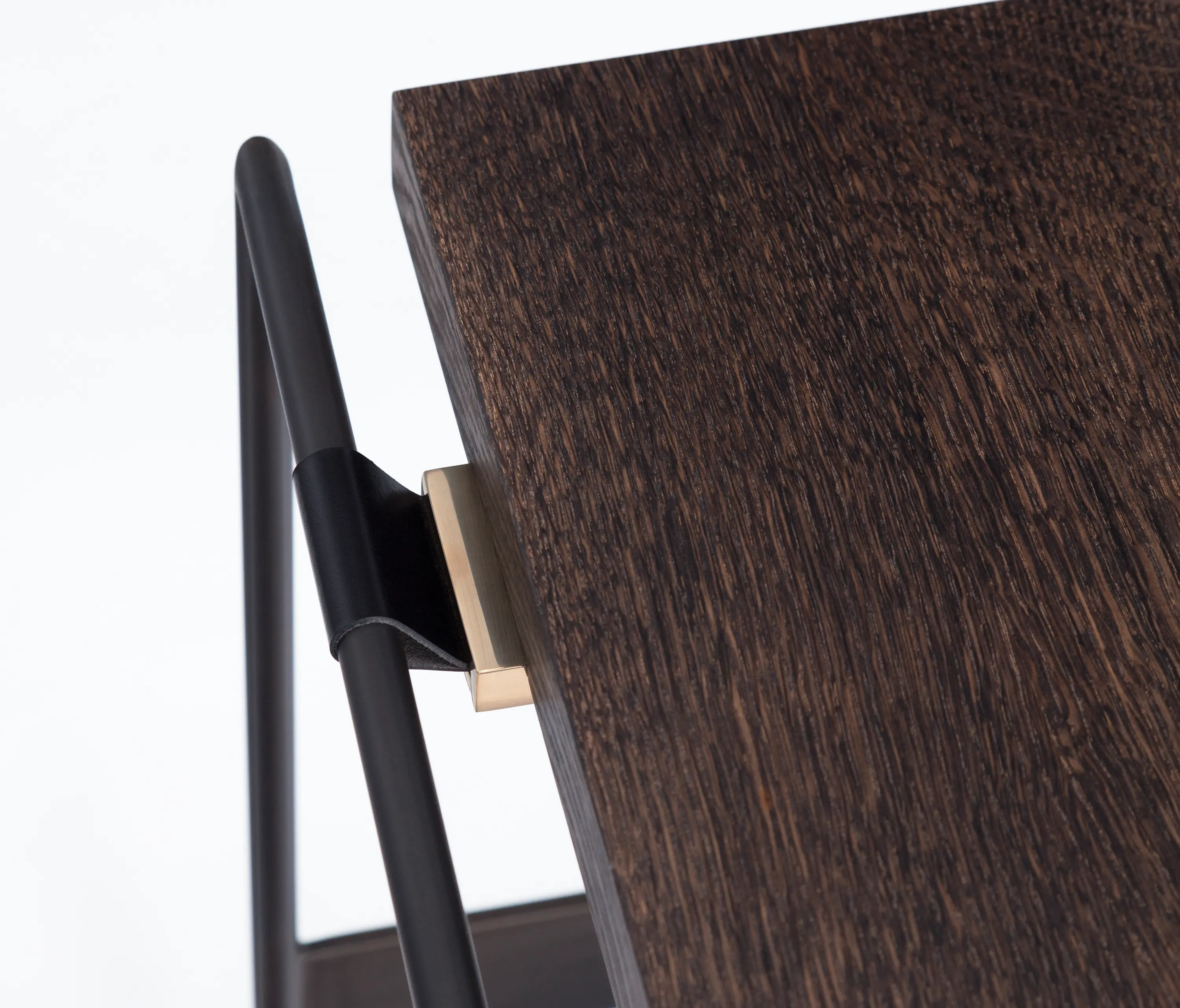 CASTE - Roe Side Table