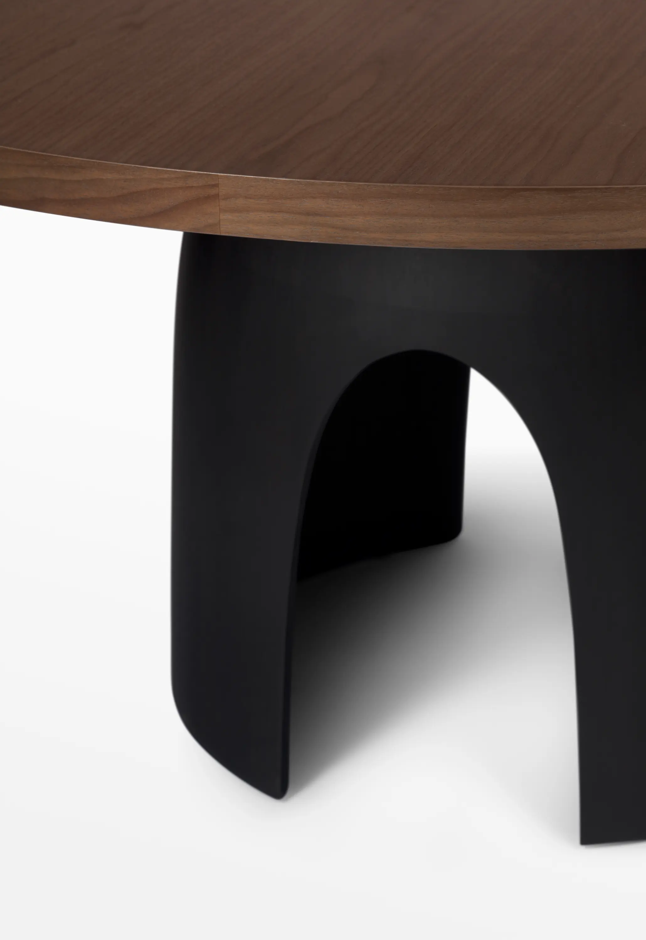 CASTE - Bannack Dining Table