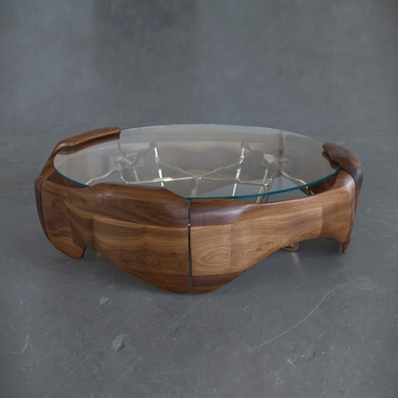 Afficher le produit Vessel Coffee Table du fabricant CASTE