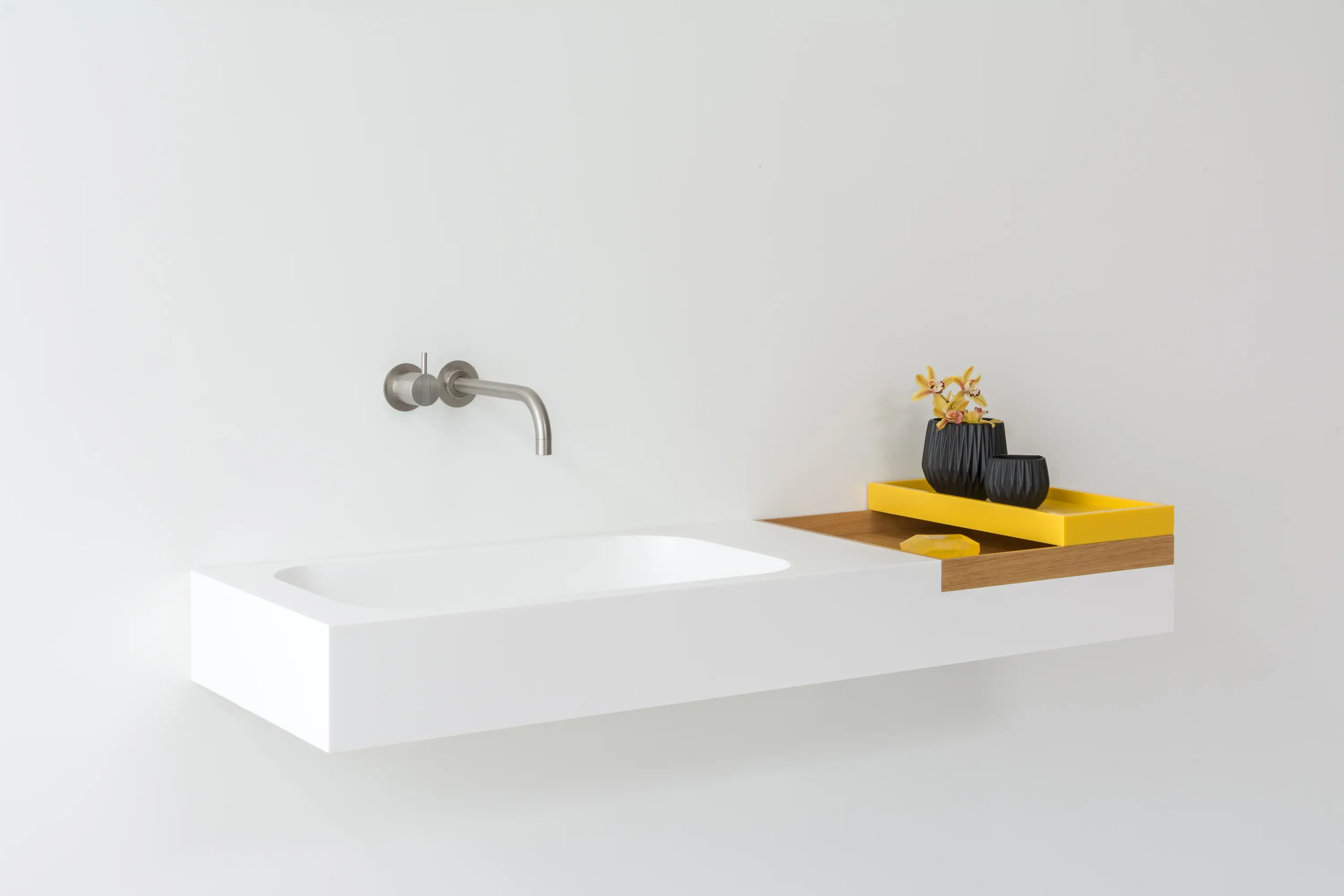 Not Only White - Basq Tablett