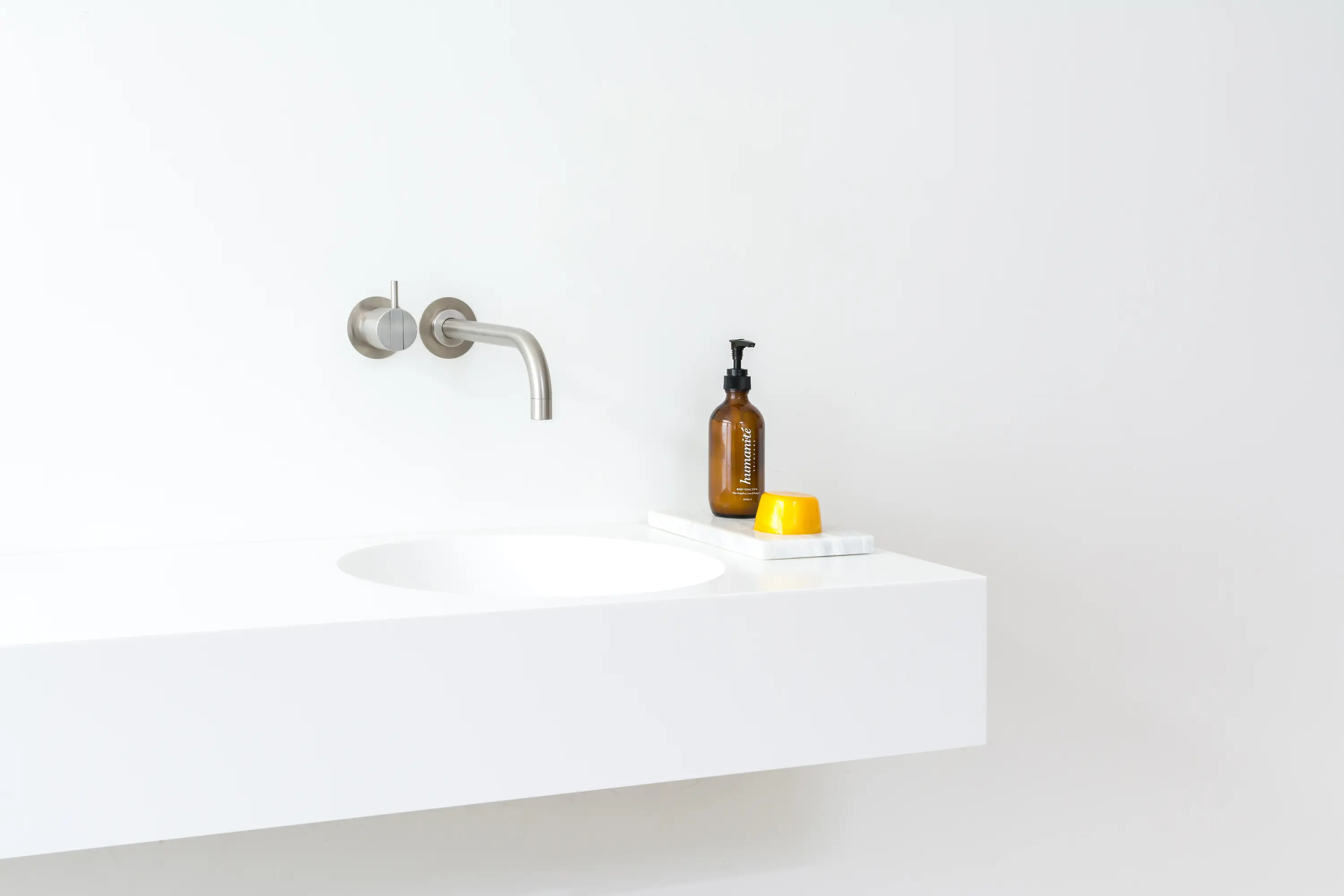 Not Only White - Noon basin