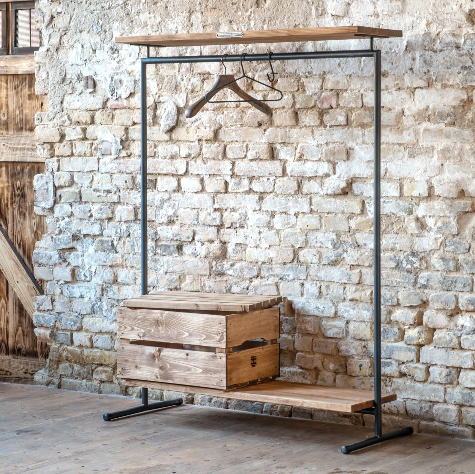 Noodles Noodles & Noodles CORP. - CLOTHINGRACK 2 WOOD